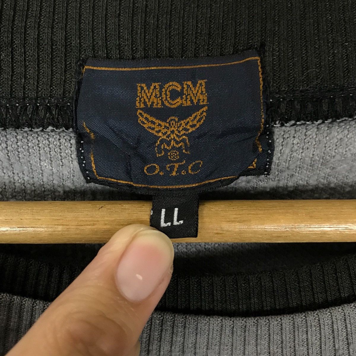 MCM Vintage Mode Creation München Pullover Jumper Sweatshirt Size US XL / EU 56 / 4 - 6 Thumbnail