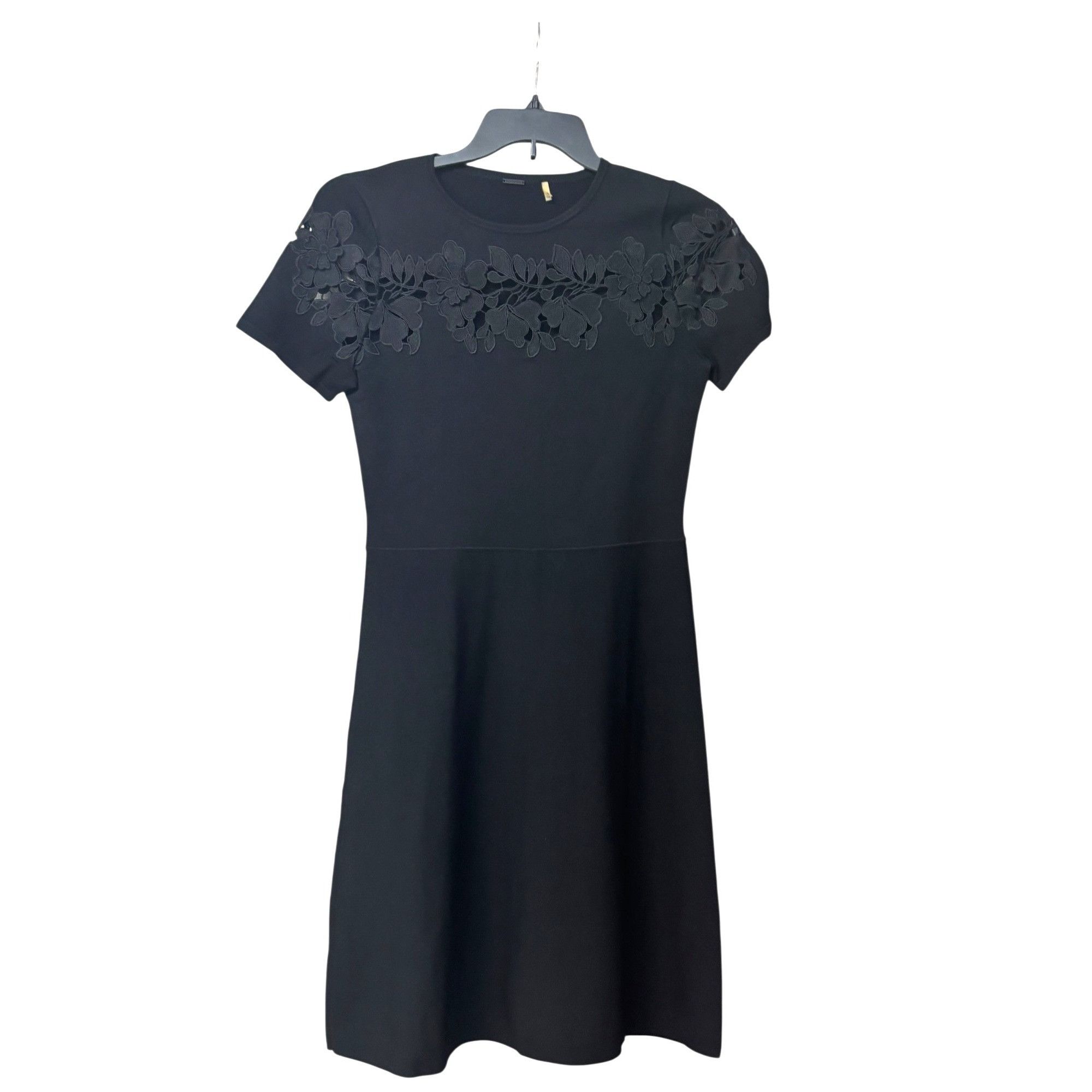 Elie Tahari Elie Tahari Floral Lace Aplique Short sleeve Crepe Fit and F Size S / US 4 / IT 40 - 10 Thumbnail