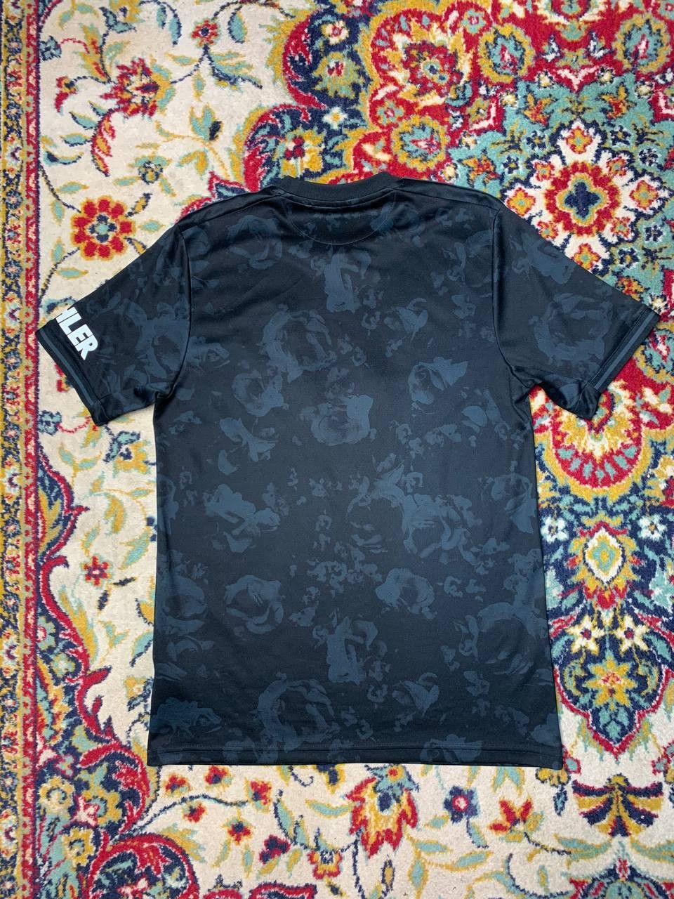 Adidas Manchester United 2019 Third football Jersey Adidas ED7390 Size US M / EU 48-50 / 2 - 4 Thumbnail