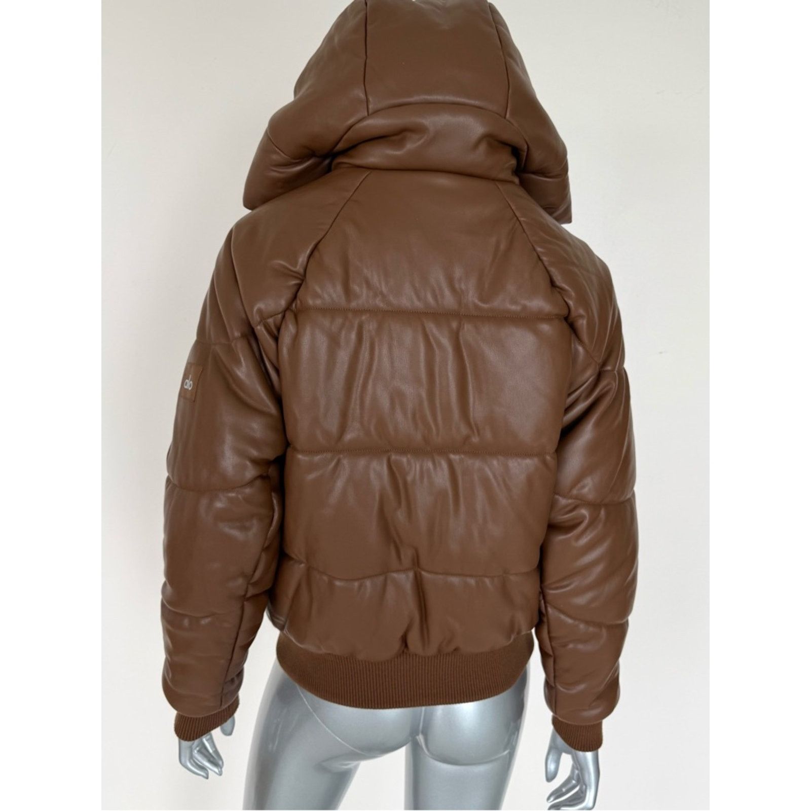 ALO Yoga Faux Leather Puffer Jacket Cinnamon Powder size XS