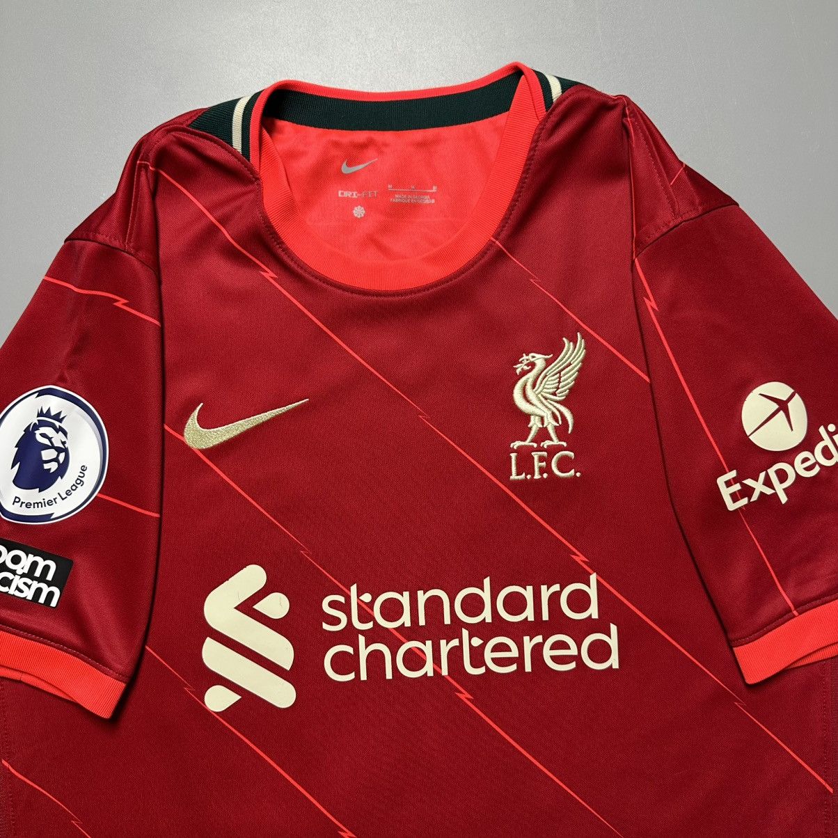 Vintage LIVERPOOL NIKE 2021/2022 FOOTBALL HOME JERSEY #20 DIOGO JOTA Size US M / EU 48-50 / 2 - 4 Thumbnail