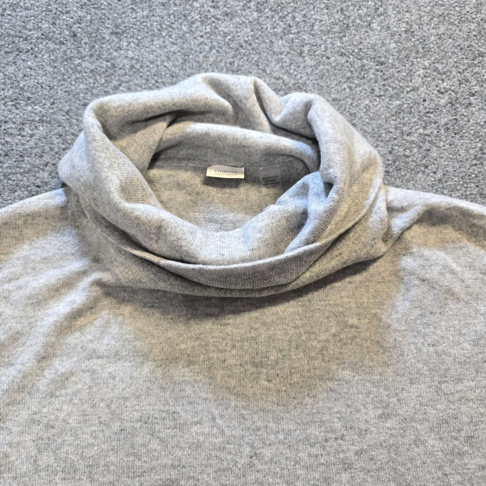 Vintage Kinross Sweater Womens One Size Gray Cashmere Turtleneck Poncho Oversize Capsule Pullover Casual Winter Autumn Adults Ladies Womens Size L / US 10 / IT 46 - 2 Thumbnail