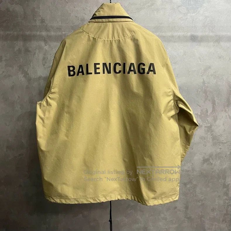 Balenciaga Balenciaga Beige Logo Print Hooded Jacket. Size US XS / EU 42 / 0 - 1 Thumbnail