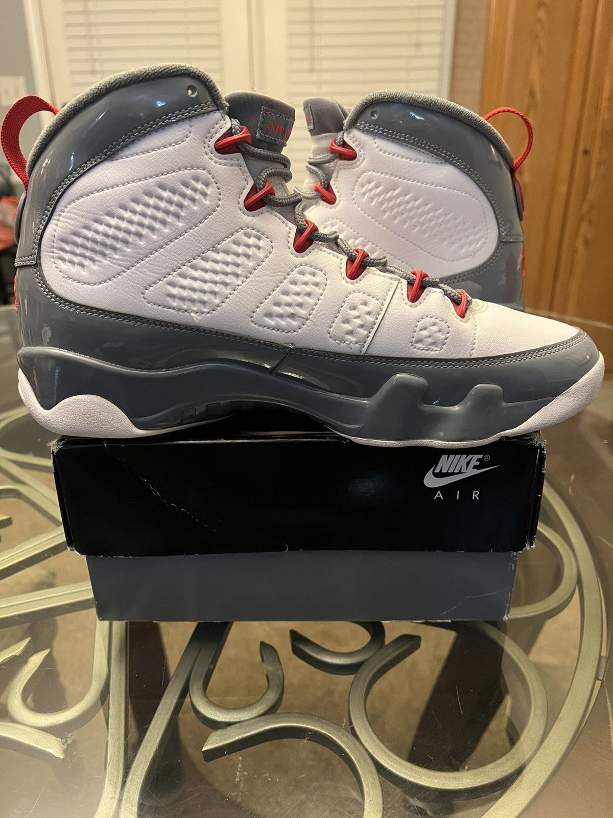 Jordan Brand Jordan 9 Retro Fire Red 2022 Size US 10 / EU 43 - 8 Thumbnail