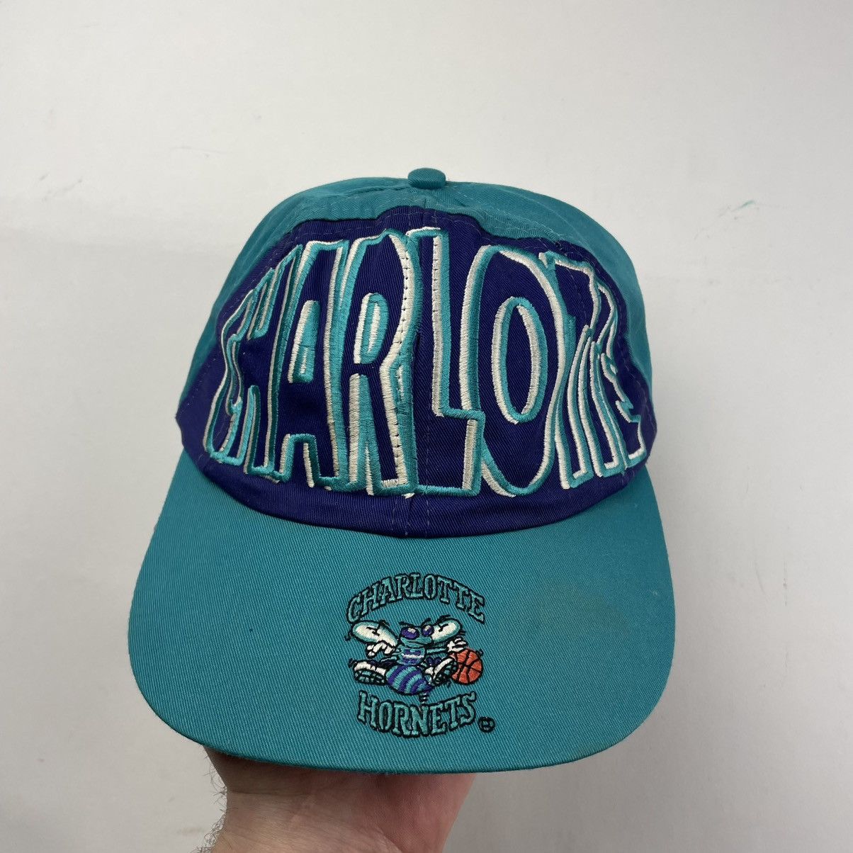 Vintage 90s Charlotte Hornets Spellout Hat The Game NBA 335