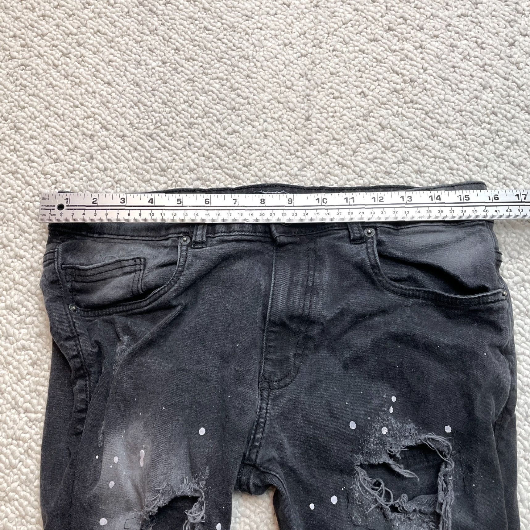Vintage Spark Distressed Jeans Mens 32 x 32 Black Denim Slim Straight Low Rise 5-Pocket Stretch Size US 32 / EU 48 - 6 Thumbnail