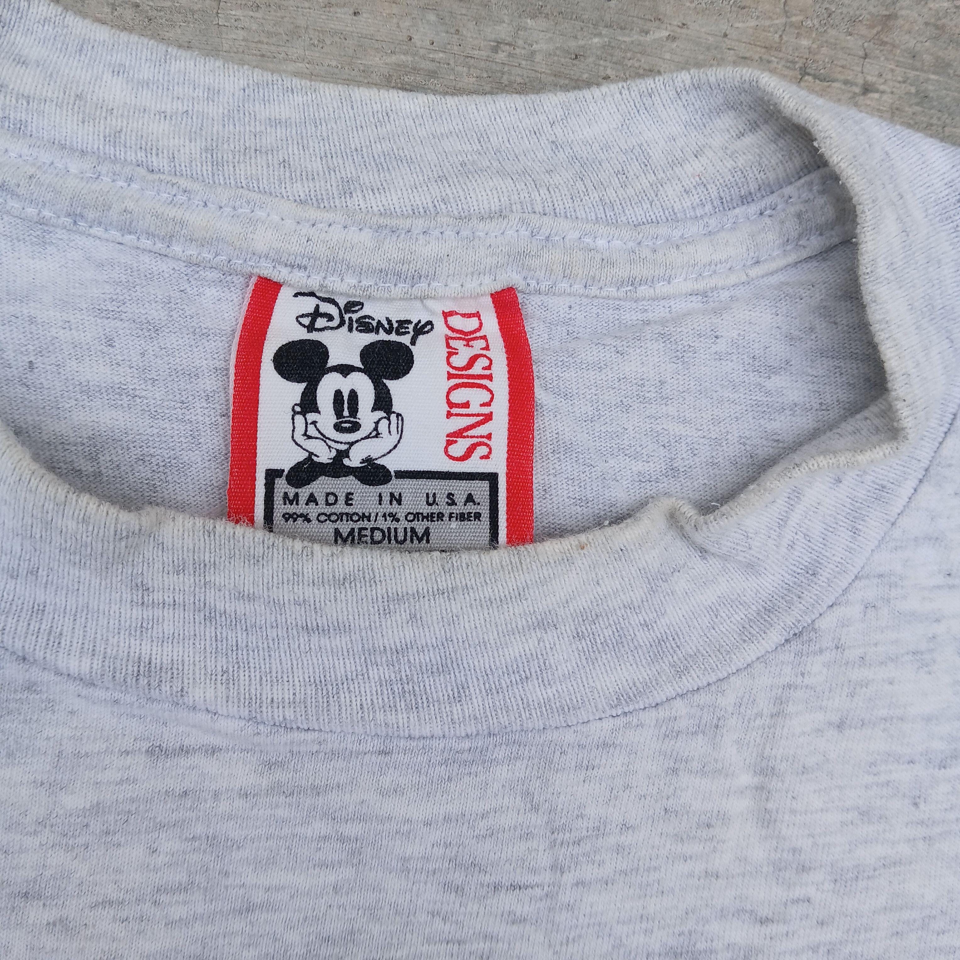 Disney × Mickey Mouse × Vintage Vintage mickey disneyland basic pose Size US M / EU 48-50 / 2 - 3 Thumbnail