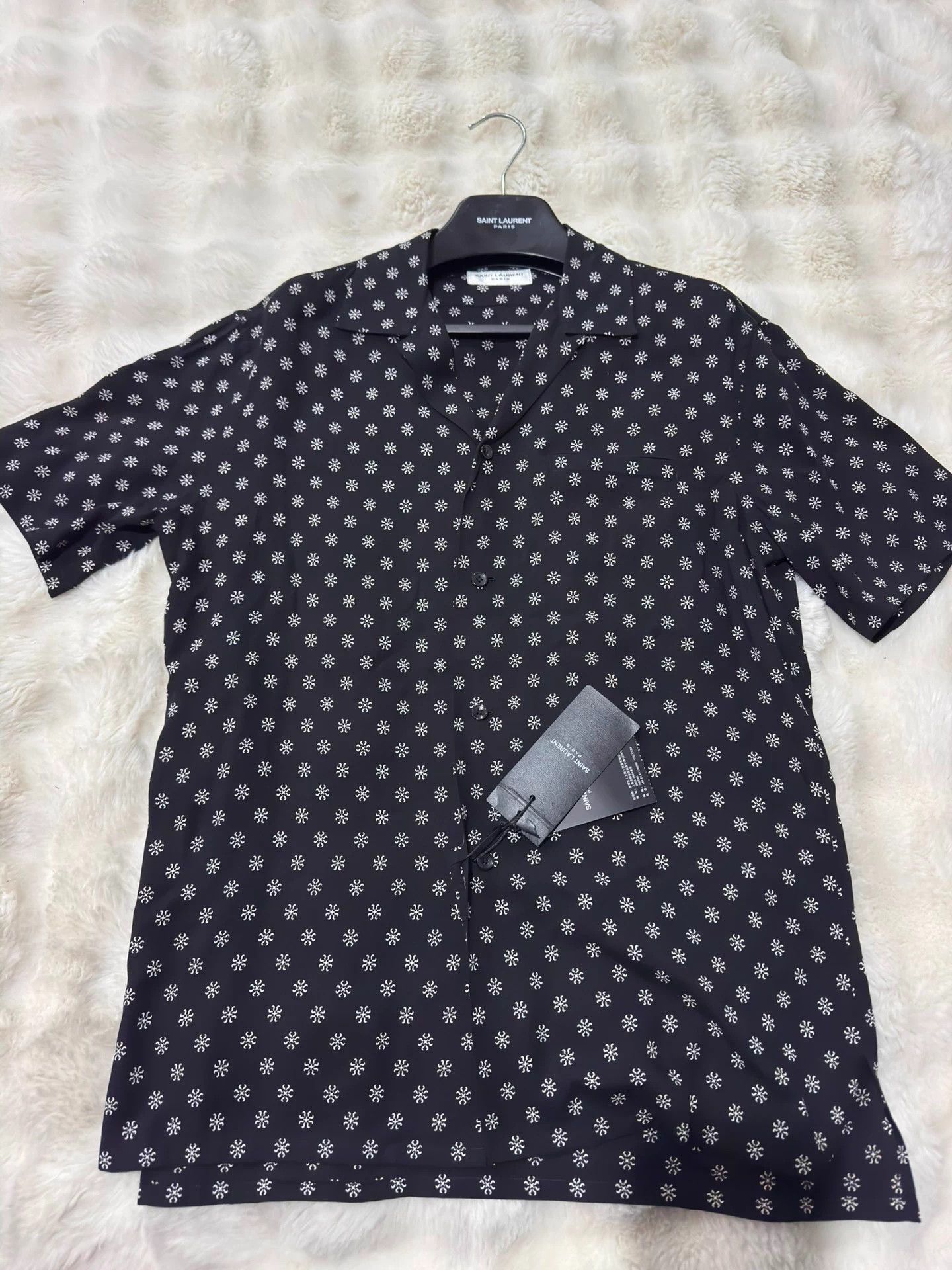 Saint Laurent Paris Saint Laurent SLP Snowflake Shark Collar Shirt 37 Size US S / EU 44-46 / 1 - 1 Thumbnail