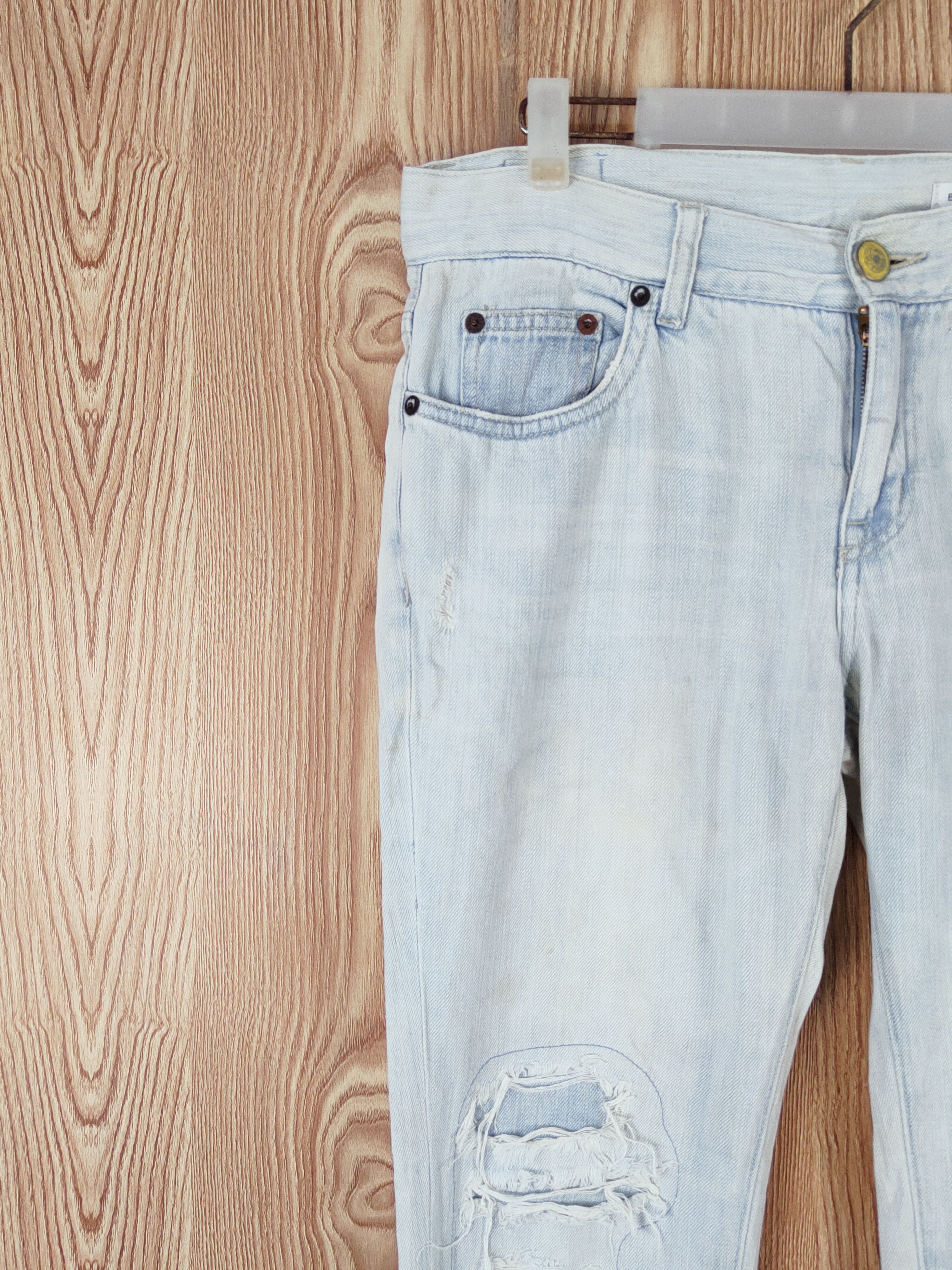 Japanese Brand × Vintage Back Number Blue Distressed Ripped Jeans #W509 Size 34" / US 12 / IT 48 - 3 Thumbnail