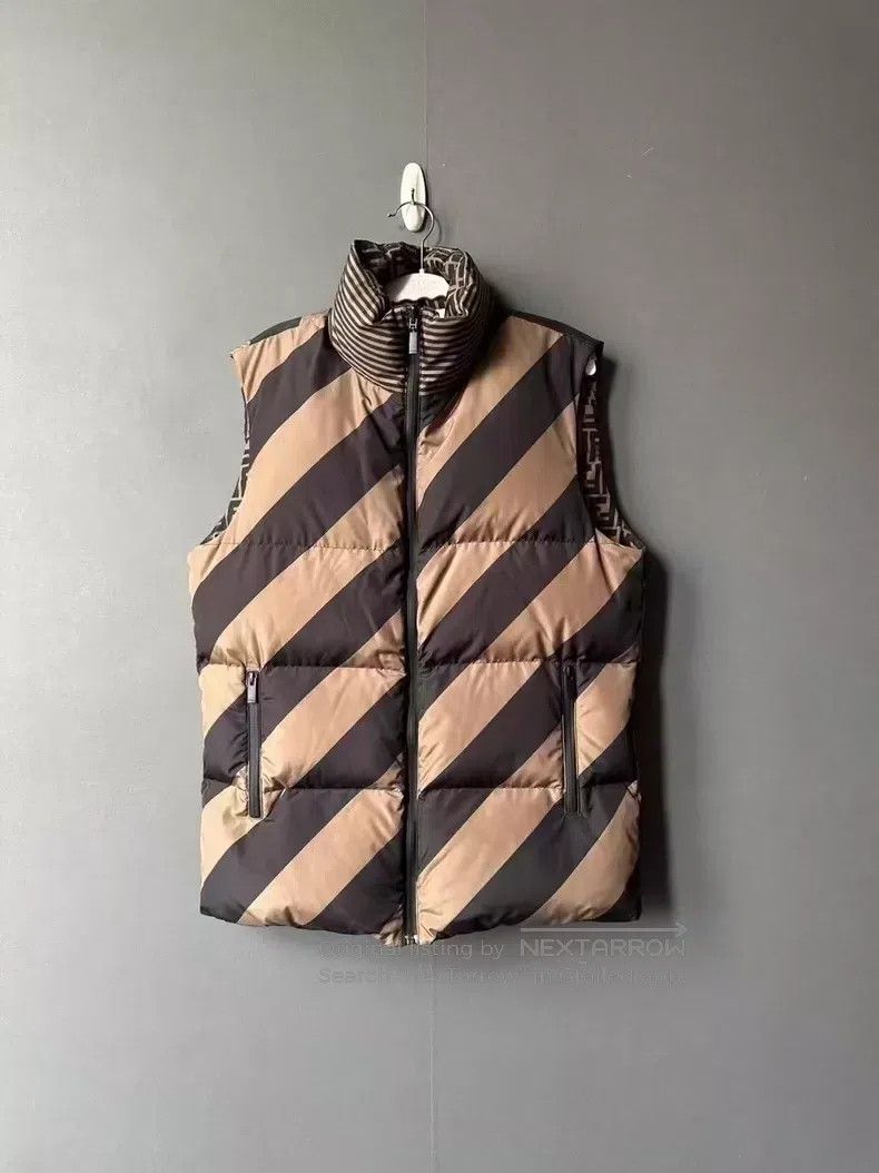 Fendi Fendi Double-Sided All-Over Printed Down Vest Size M / US 6-8 / IT 42-44 - 3 Thumbnail