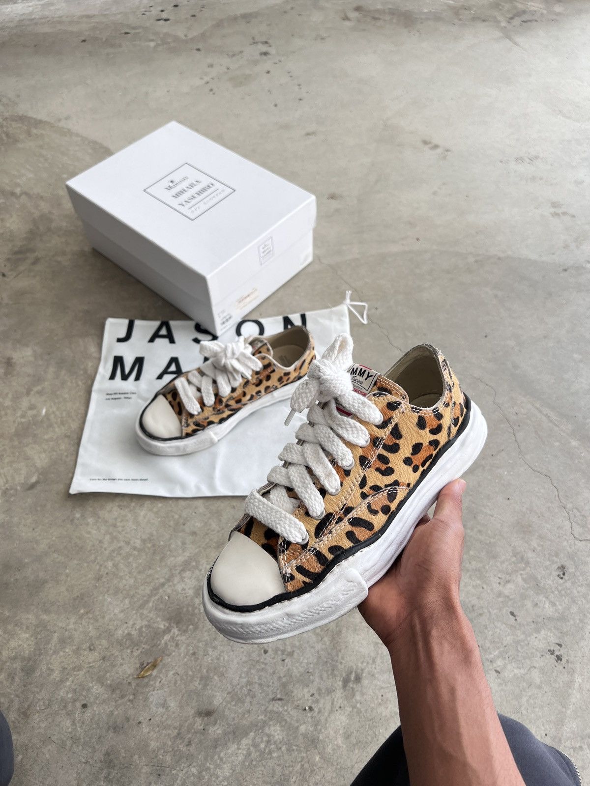 Maison MIHARA YASUHIRO Maison Mihara Yasuhiro Peterson Low Maison MIHARA YASUHIRO Maison Mihara Yasuhiro Peterson Low
