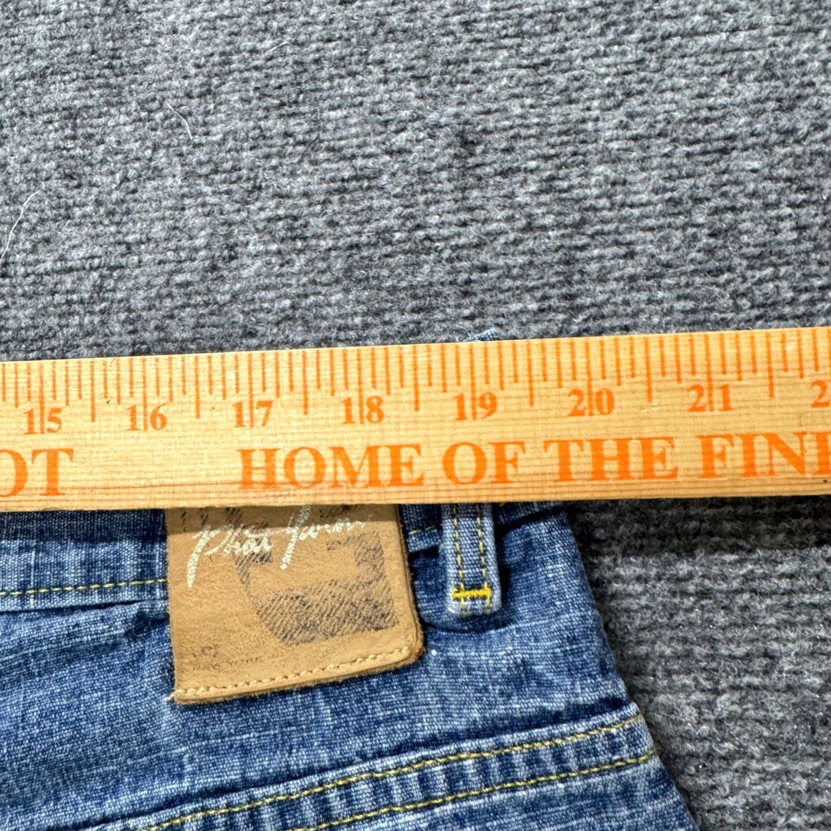 Phat Farm Phat Farm Jeans Men 38x32 Baggy Light Wash Distressed 100% Cotton Blue Jeans Mens Wide-Leg 90s Distressed Style Size US 38 / EU 54 - 6 Thumbnail