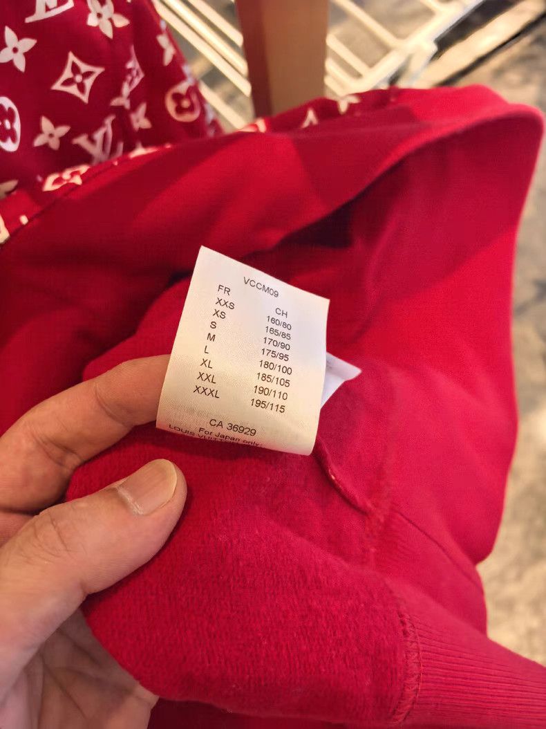 Louis Vuitton Louis Vuitton Co-branded Red Full Print Hoodie -DMC Size US XL / EU 56 / 4 - 4 Thumbnail