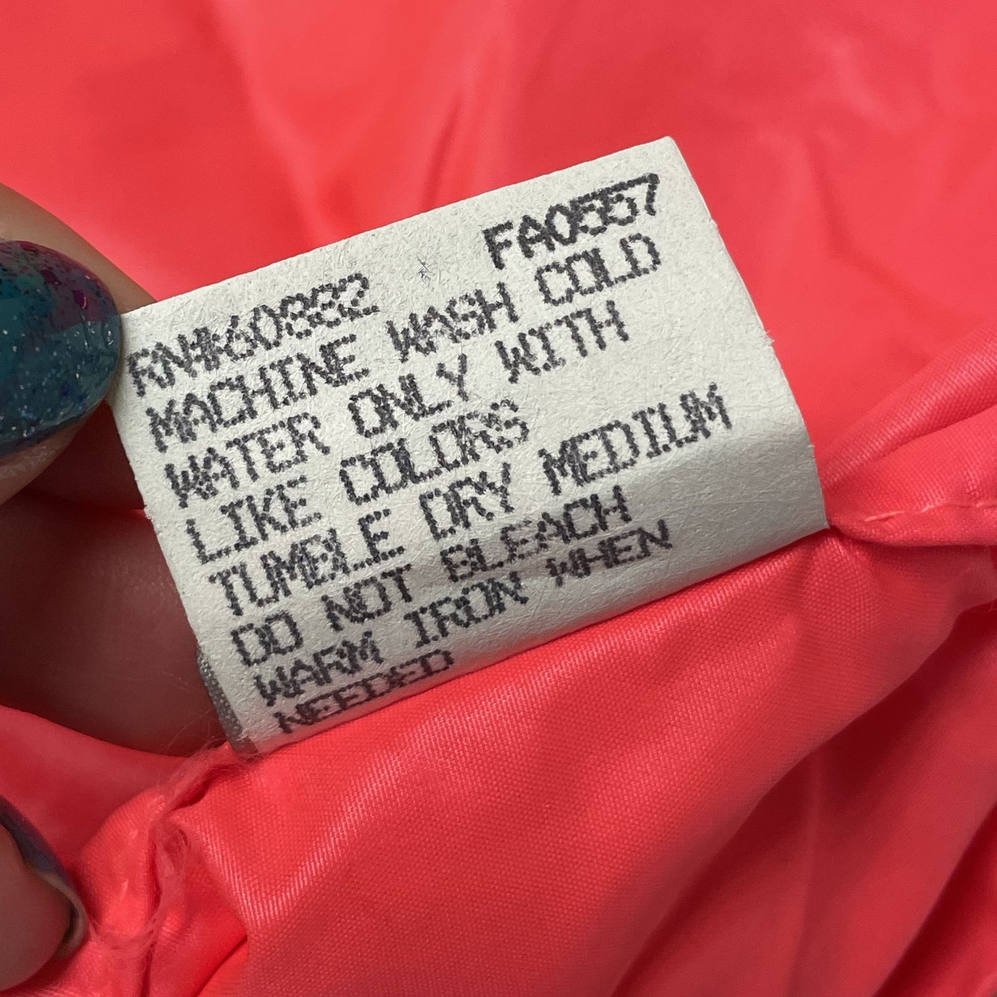 Ocean Pacific NOS New Vtg Ocean Pacific NEON Pink REVERSIBLE Windbreaker Size US M / EU 48-50 / 2 - 16 Thumbnail
