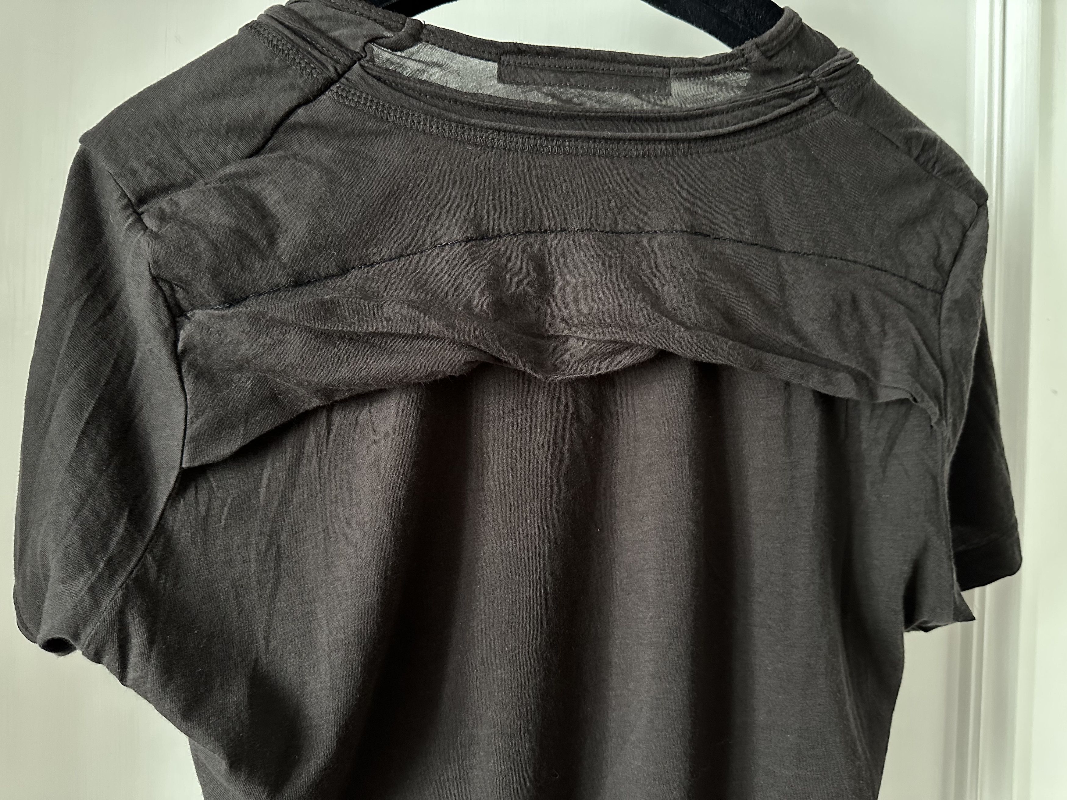 Julius JULIUS T-SHIRT IN SIZE 1 WORN TWICE!! Size US S / EU 44-46 / 1 - 7 Thumbnail