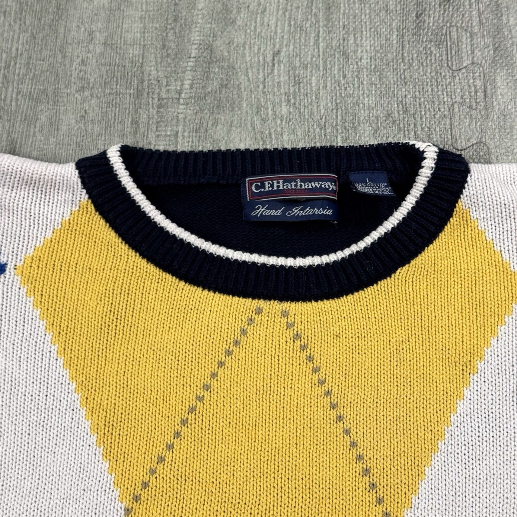 Vintage VINTAGE 90s CF Hathaway Mens Blue Cotton Argyle Diamond Knit Sweater Pullover Long Sleeve All Seasons Size US L / EU 52-54 / 3 - 2 Thumbnail