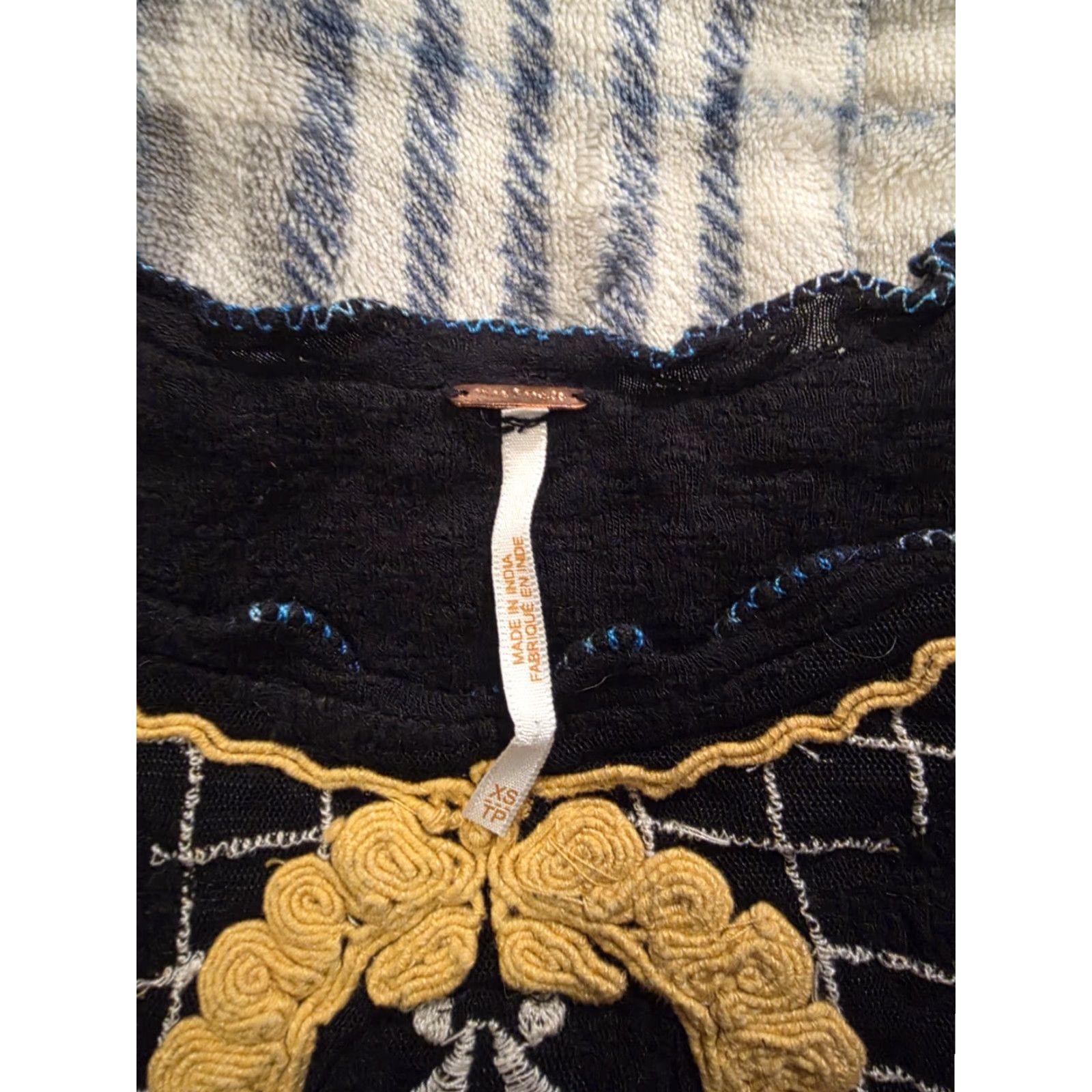 Free People Free People Begonia Top Blouse Women's XS Black Embroidered Long Sleeve Round Neck Cropped Bohemian Peasant Casual Lightweight Breathable Solids 90s? Size XS / US 0-2 / IT 36-38 - 6 Thumbnail