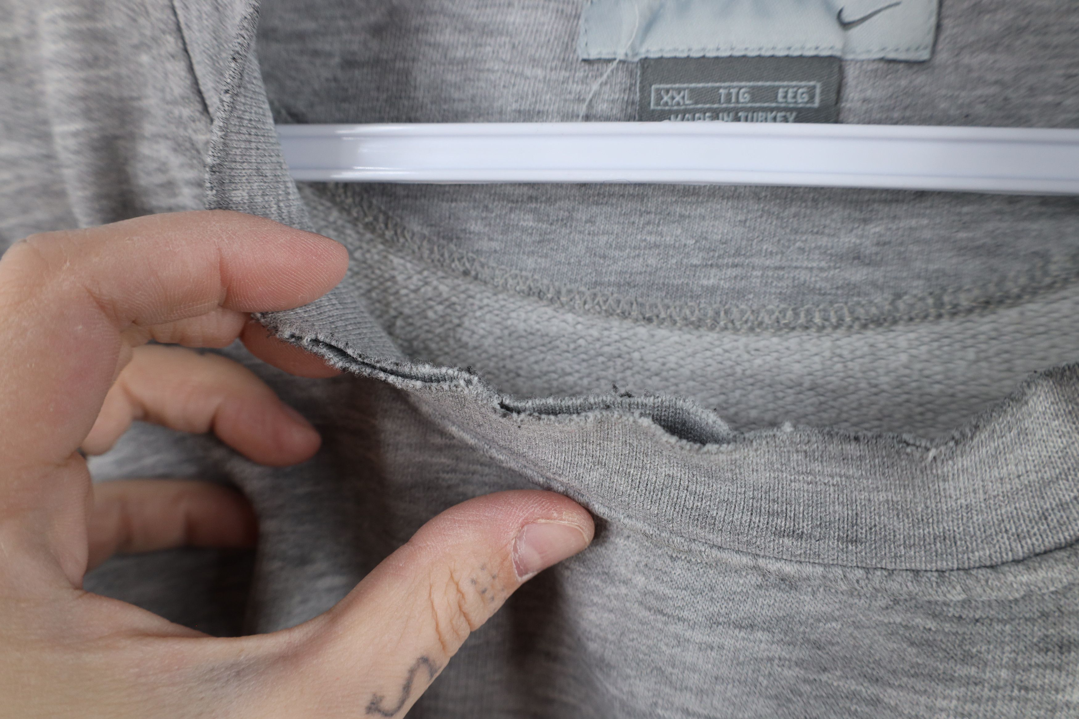 Nike × Vintage Vintage Nike Scott Mini Swoosh Crewneck Sweatshirt Gray Size US L / EU 52-54 / 3 - 5 Thumbnail