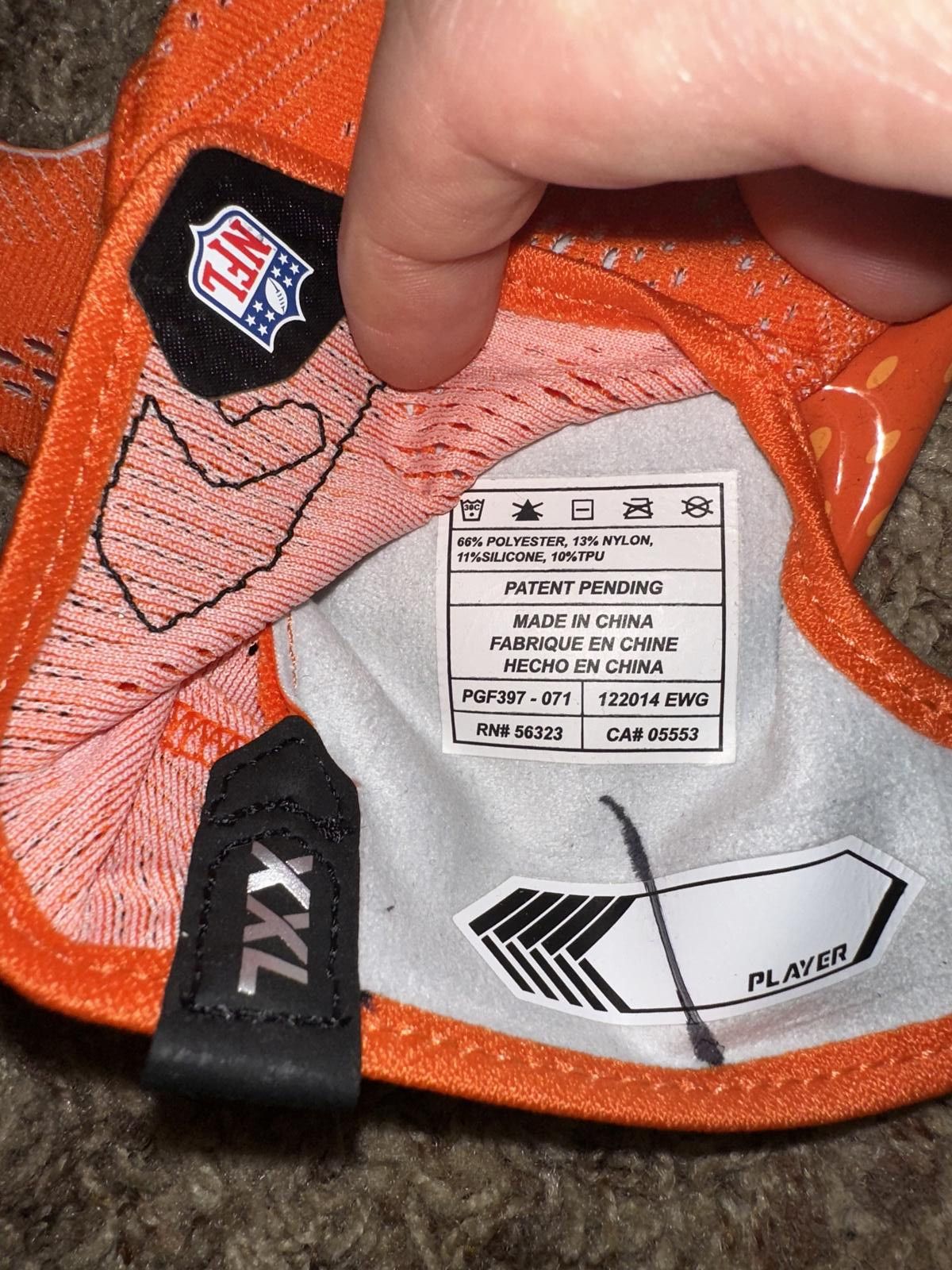 Nike Nike Men’s Vapor Knit NFL Cincinnati Bengals Receivers Football Gloves Size ONE SIZE - 7 Thumbnail