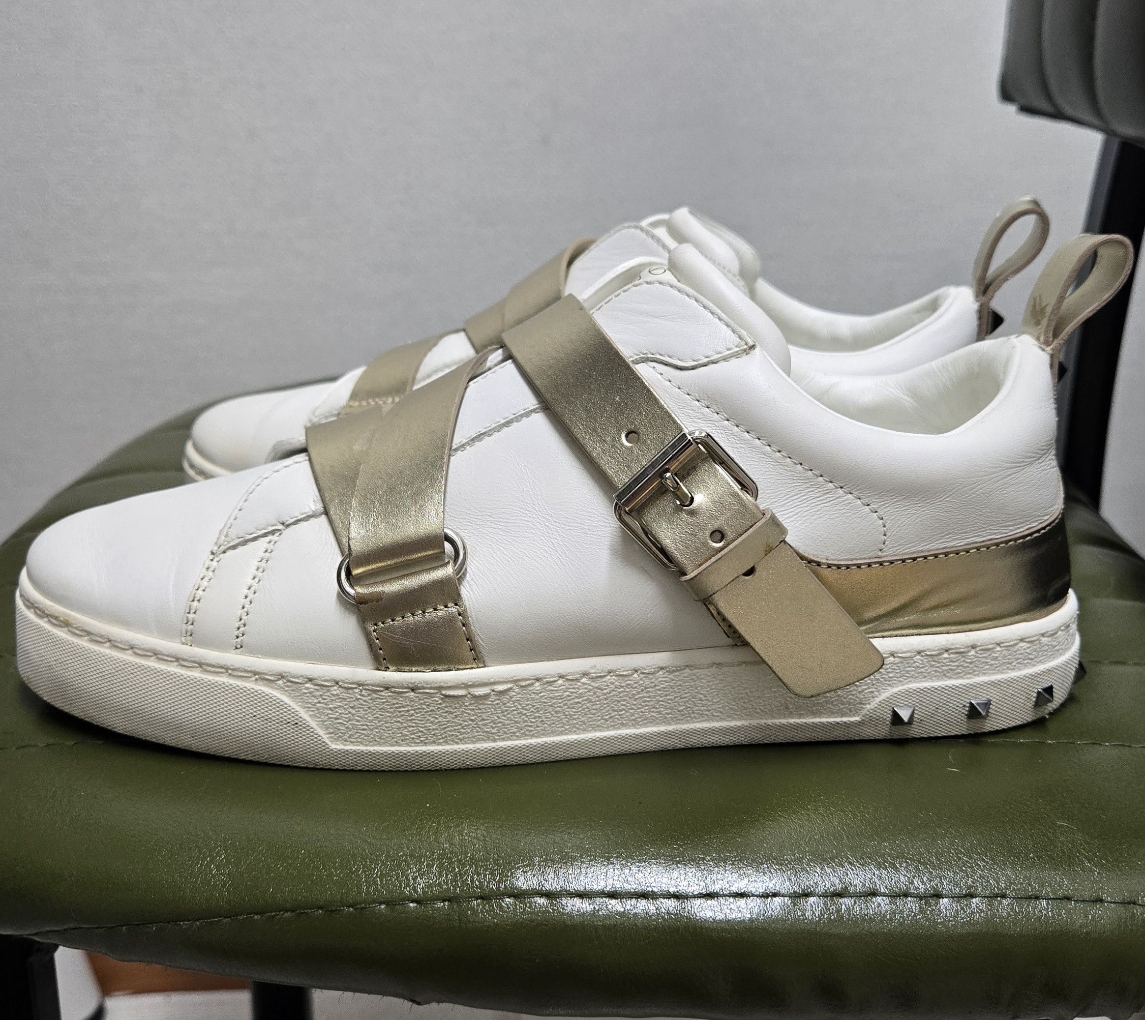 Valentino Valentino Rockstud Strappy Sneakers Women's US 7.5 / EU 37.5 Size US 7.5 / IT 37.5 - 5 Thumbnail