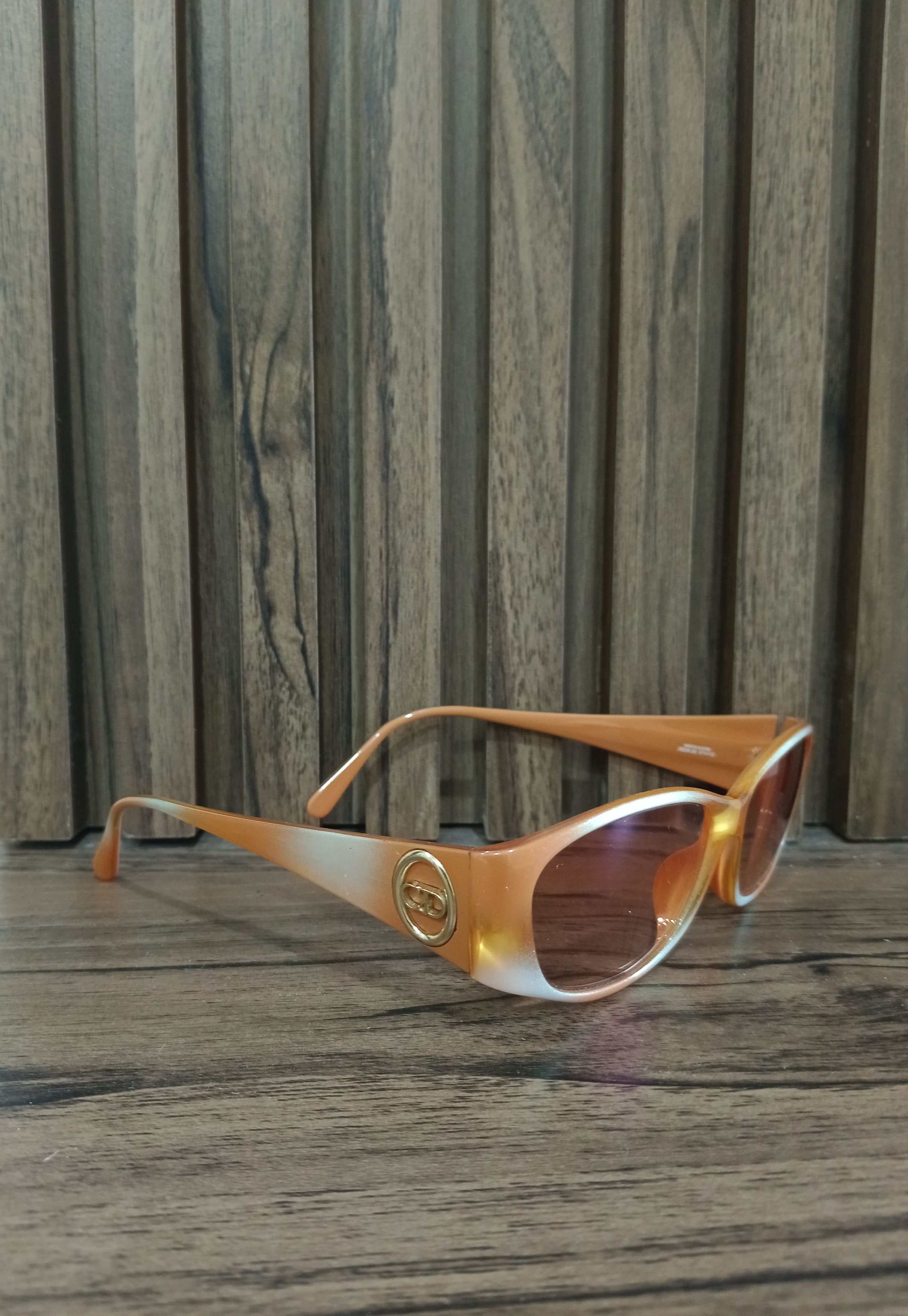 Dior Dior 2853 Vintage Oval Frames - Orange Fade Gold CD Logo Size ONE SIZE - 1 Thumbnail