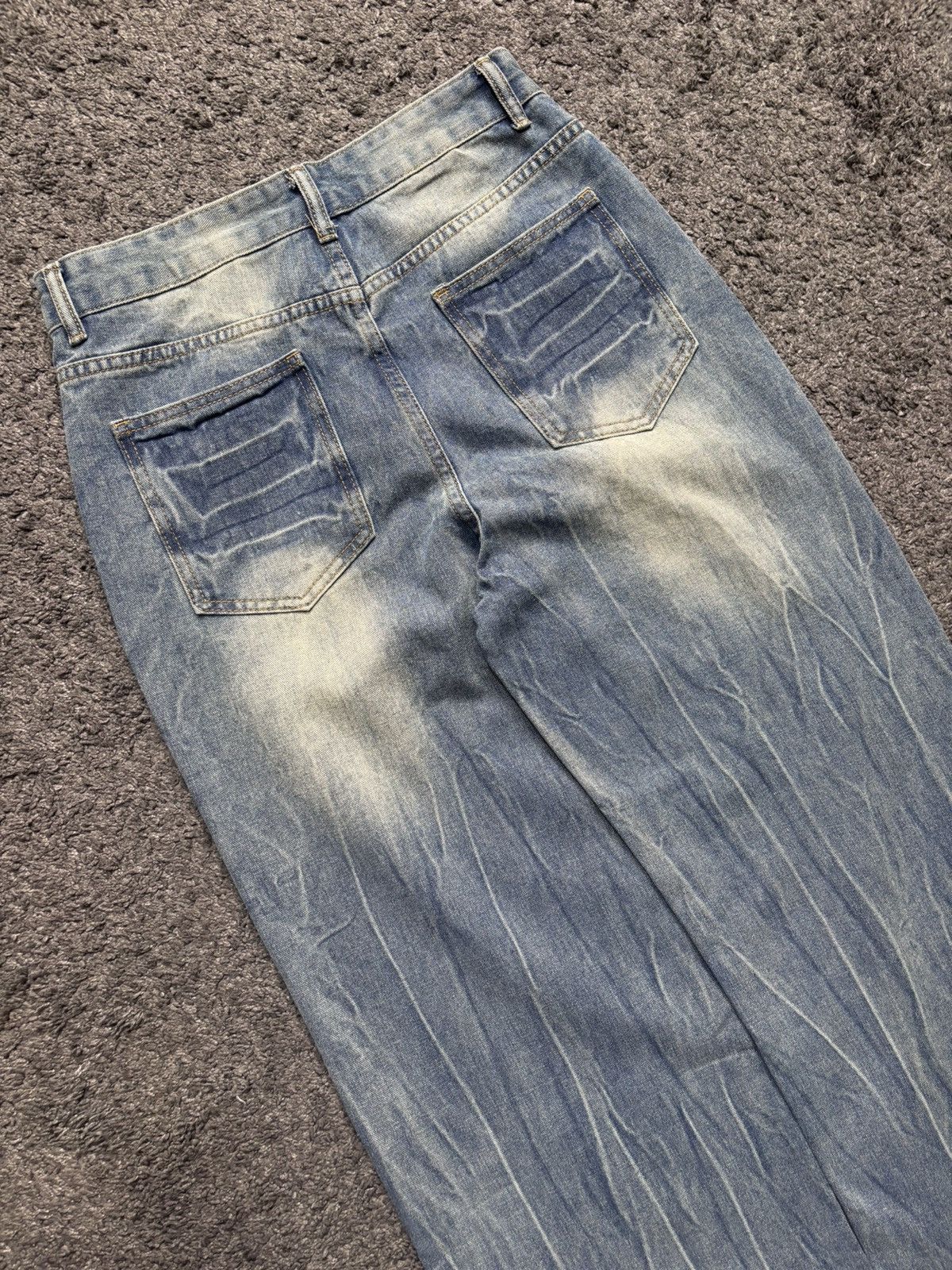 Jean × Vintage Vintage very rare wide leg electric thunder blue baggy jeans Size US 33 - 14 Thumbnail