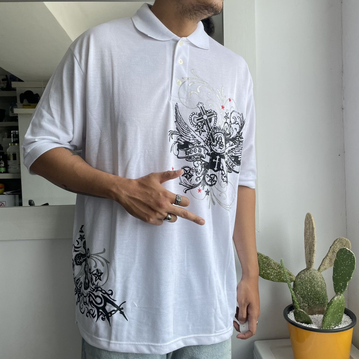 Other Vintage Y2K Tribal Gothic Old Skool Hood Toxic Polo Shirt Size US XL / EU 56 / 4 - 2 Thumbnail