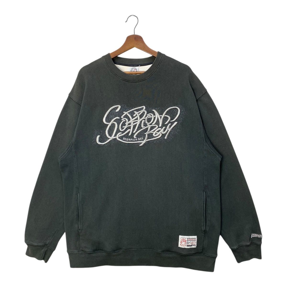 Vintage Scorpion Bay Sweatshirt Big Logo Embroidery Size L