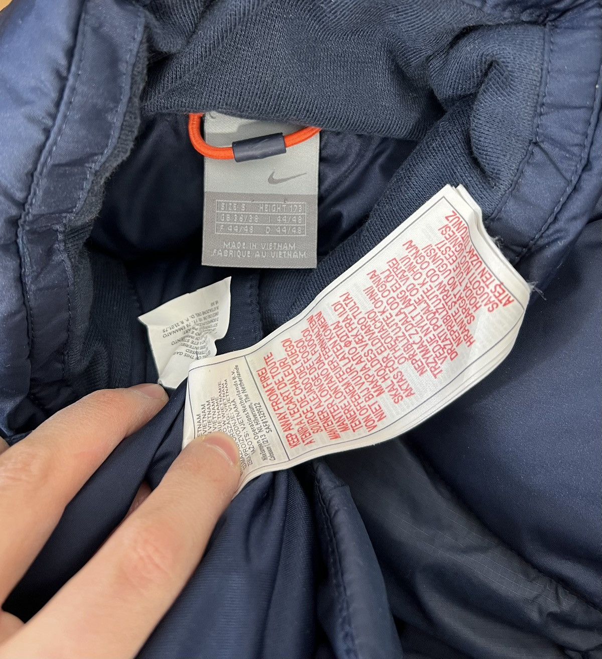 Nike Puffer Jacket Vest Nike Small Logo Swoosh Vintage 00’s Y2K Size US S / EU 44-46 / 1 - 4 Thumbnail