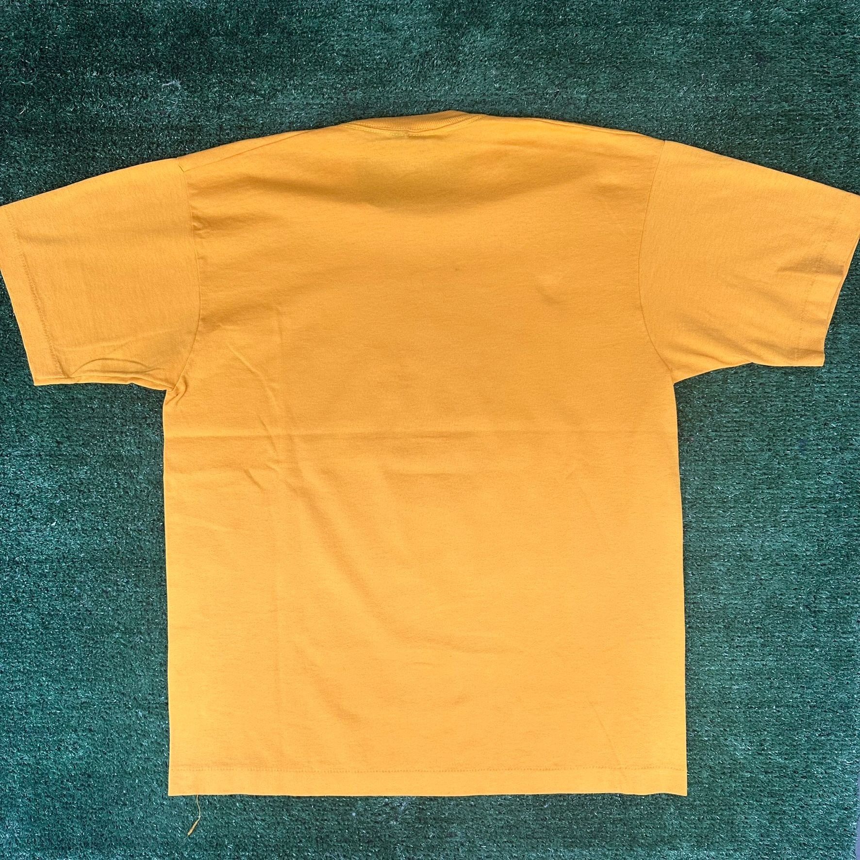 Vintage Vintage 80s US Army 1st Armored Division T-Shirt Military Ol Size US L / EU 52-54 / 3 - 5 Thumbnail