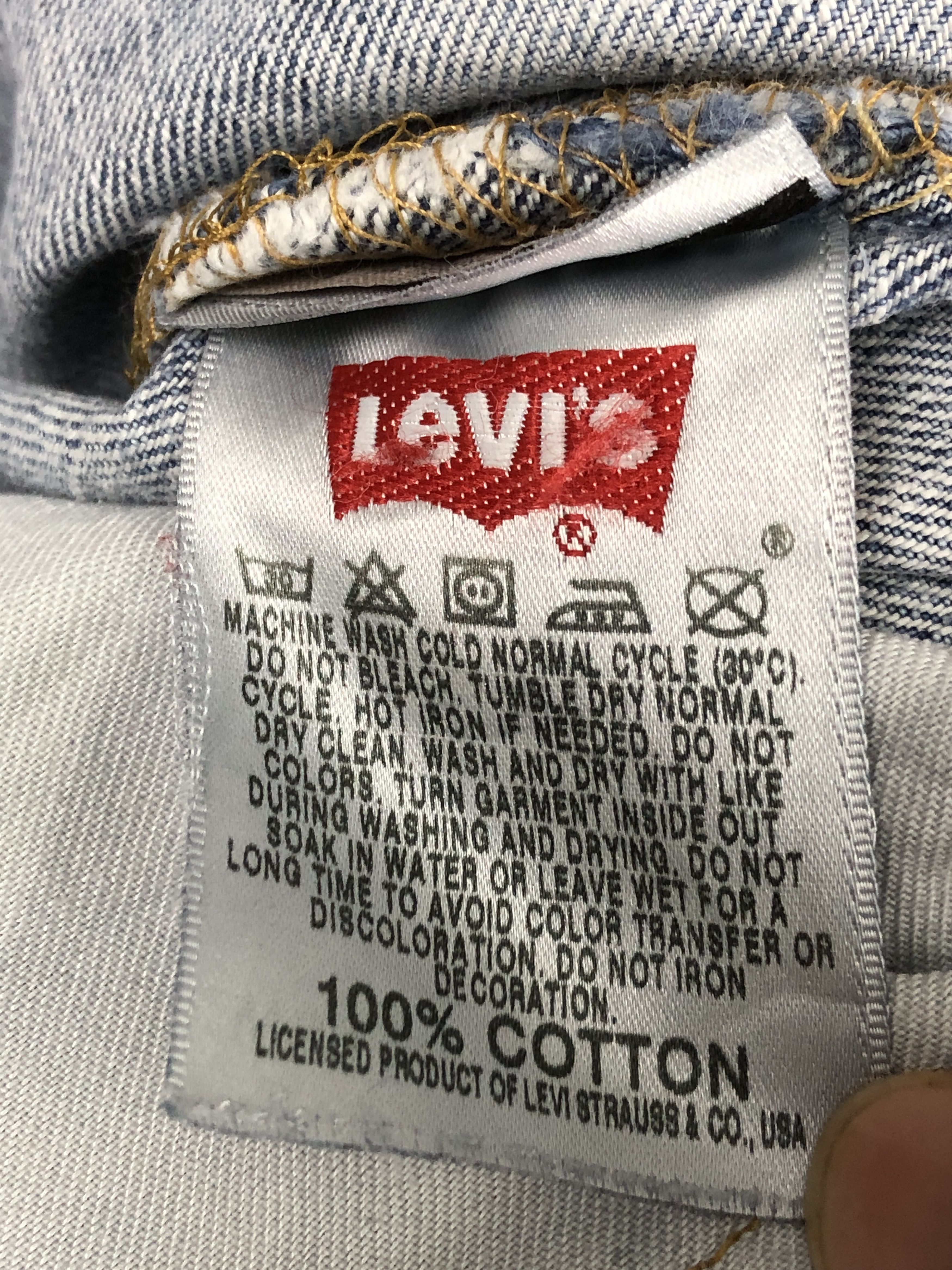 Levi's Vintage Levi's 501 Light Wash Faded Jeans DP2242 Size US 31 - 7 Thumbnail