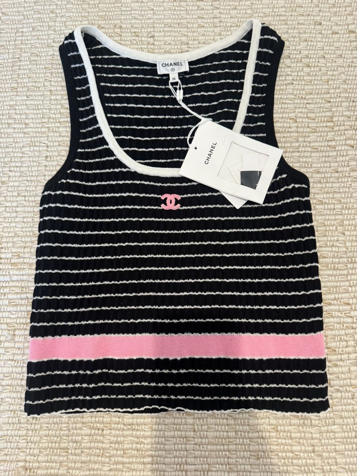 Chanel Chanel 24P tank szie 36 Size XS / US 0-2 / IT 36-38 - 3 Thumbnail