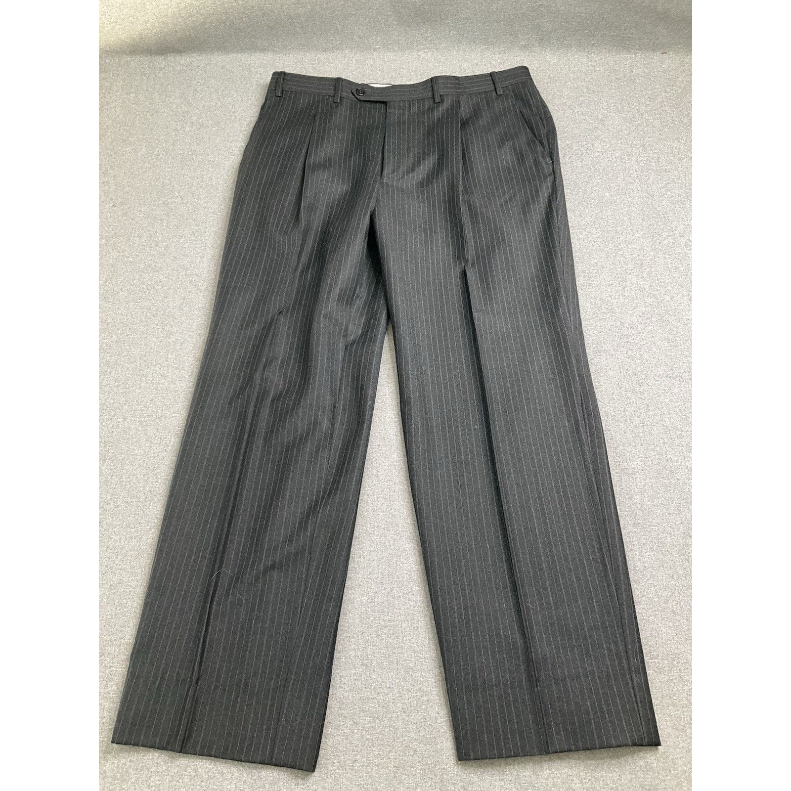 Canali Canali Italy Black suit -AL13290/38 Size IT 54 / US 44R Size 44R - 8 Thumbnail