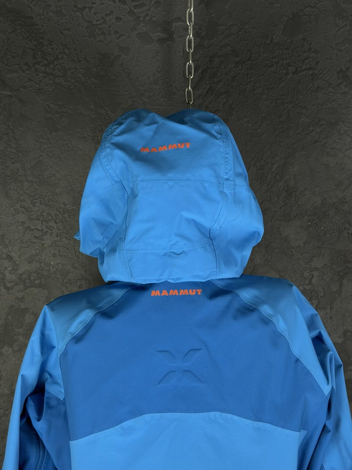 Mammut MAMMUT Eiger Extreme Mittllegi Prp HS Hooded Gore-Tex Pro Size L / US 10 / IT 46 - 14 Thumbnail