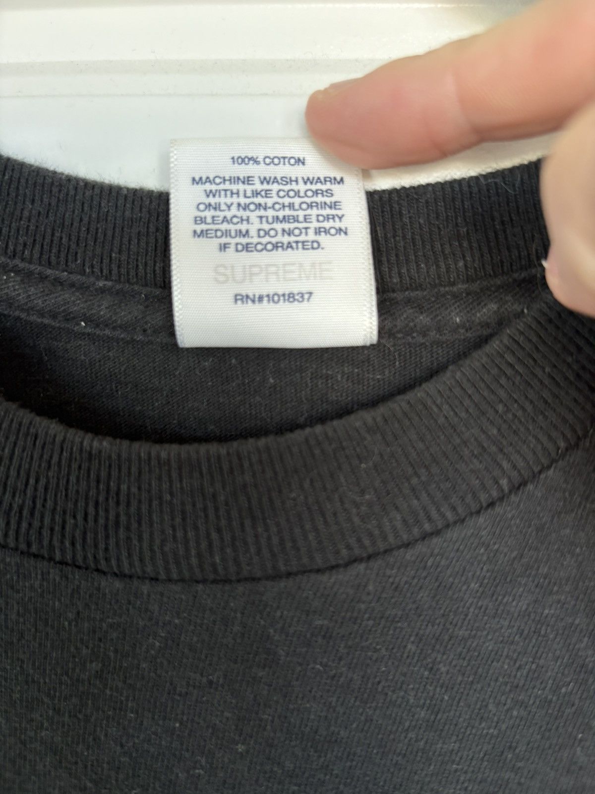 Supreme Black Supreme Banner T FW19 Size: L Size US L / EU 52-54 / 3 - 5 Thumbnail