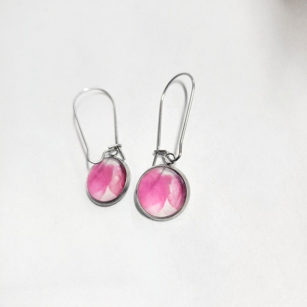 Handmade Artisan made pink watercolor leaf latch back drop earrings Size ONE SIZE - 4 Thumbnail