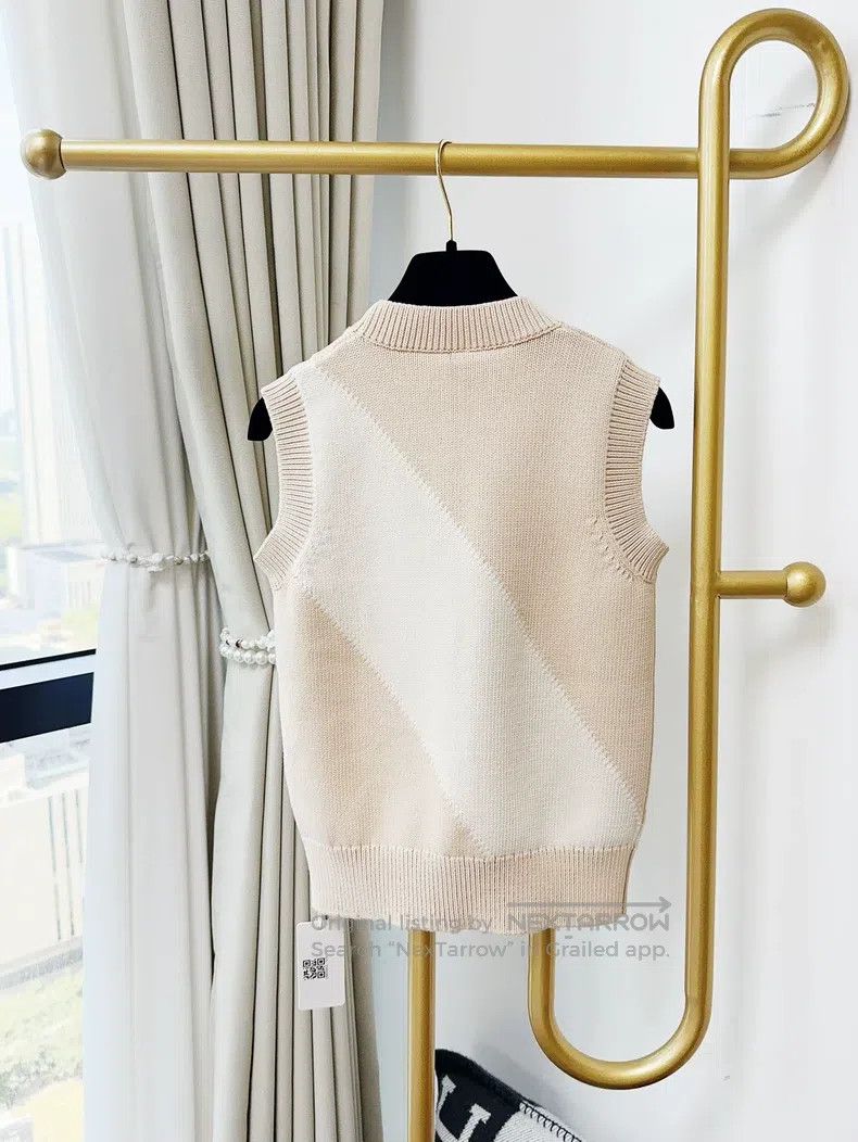 Hermes Hermes Khaki Sleeveless Knit Vest Size XS / US 0-2 / IT 36-38 - 3 Thumbnail