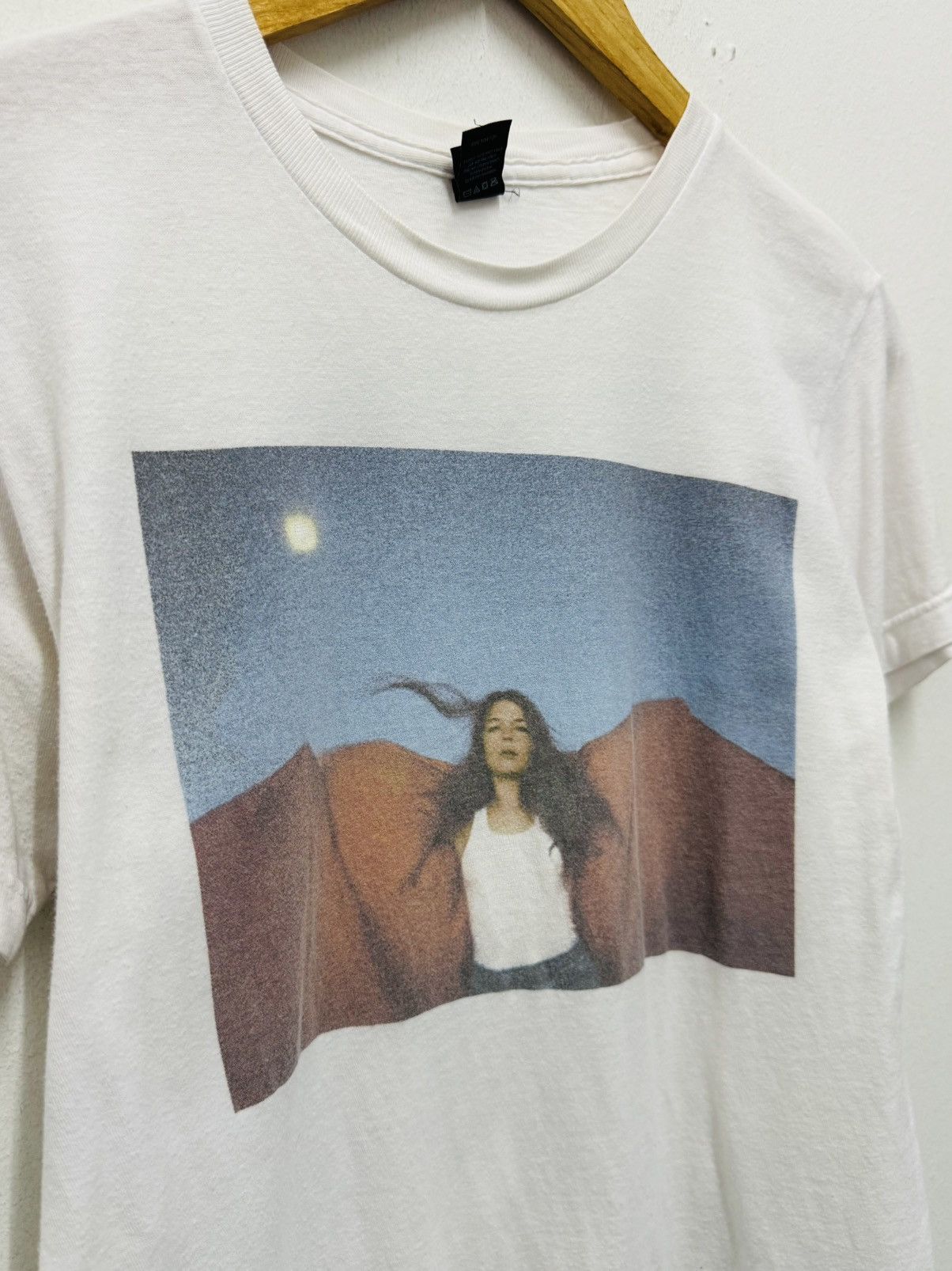 Band Tees MAGGIE ROGERS Y2K Size US S / EU 44-46 / 1 - 2 Thumbnail