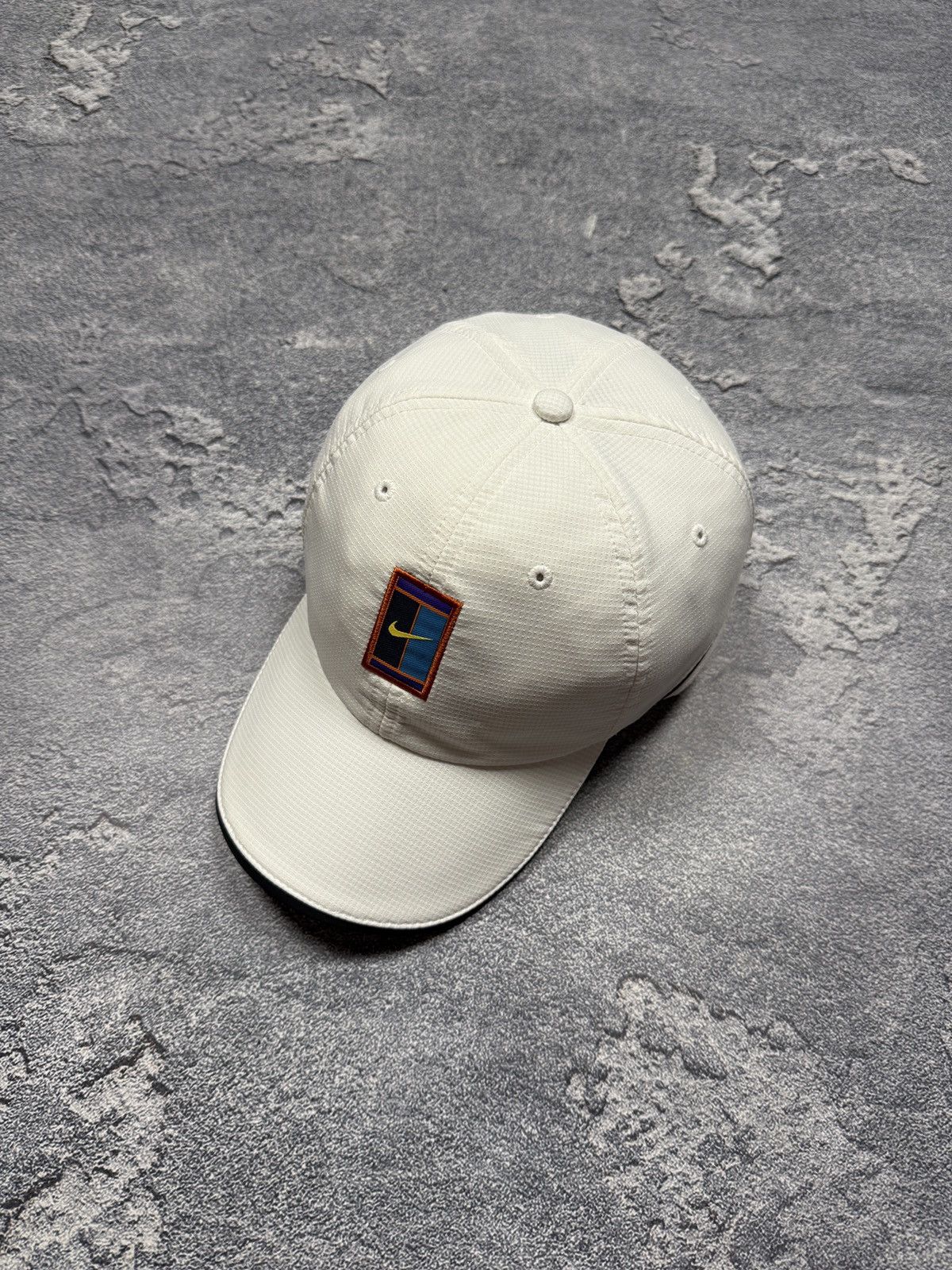Nike × Vintage Vintage Nike Court White Cap Size ONE SIZE - 1 Thumbnail