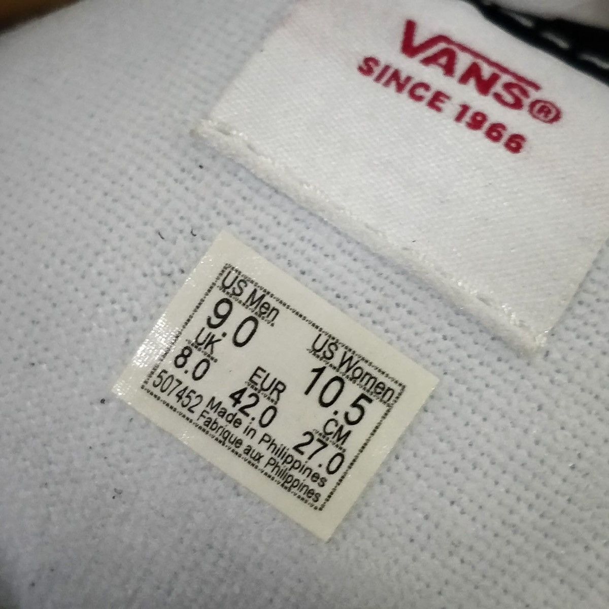 Vans VANS Knu Skool sneakers, size EU 42-US 9 Size US 9 / EU 42 - 8 Thumbnail