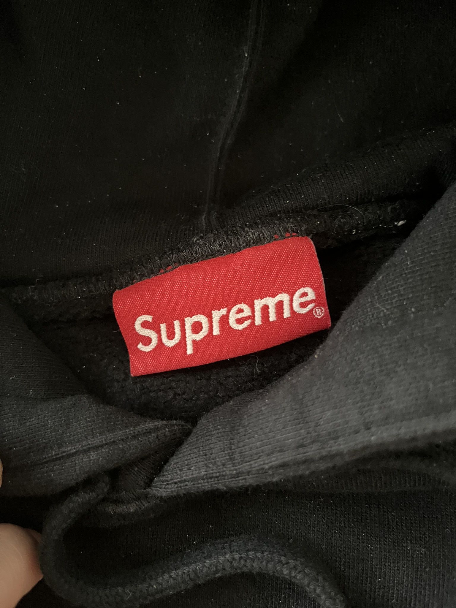 Supreme Supreme Chest Stripe Logo Hooded Sweatshirt Black XL Size US XL / EU 56 / 4 - 4 Thumbnail