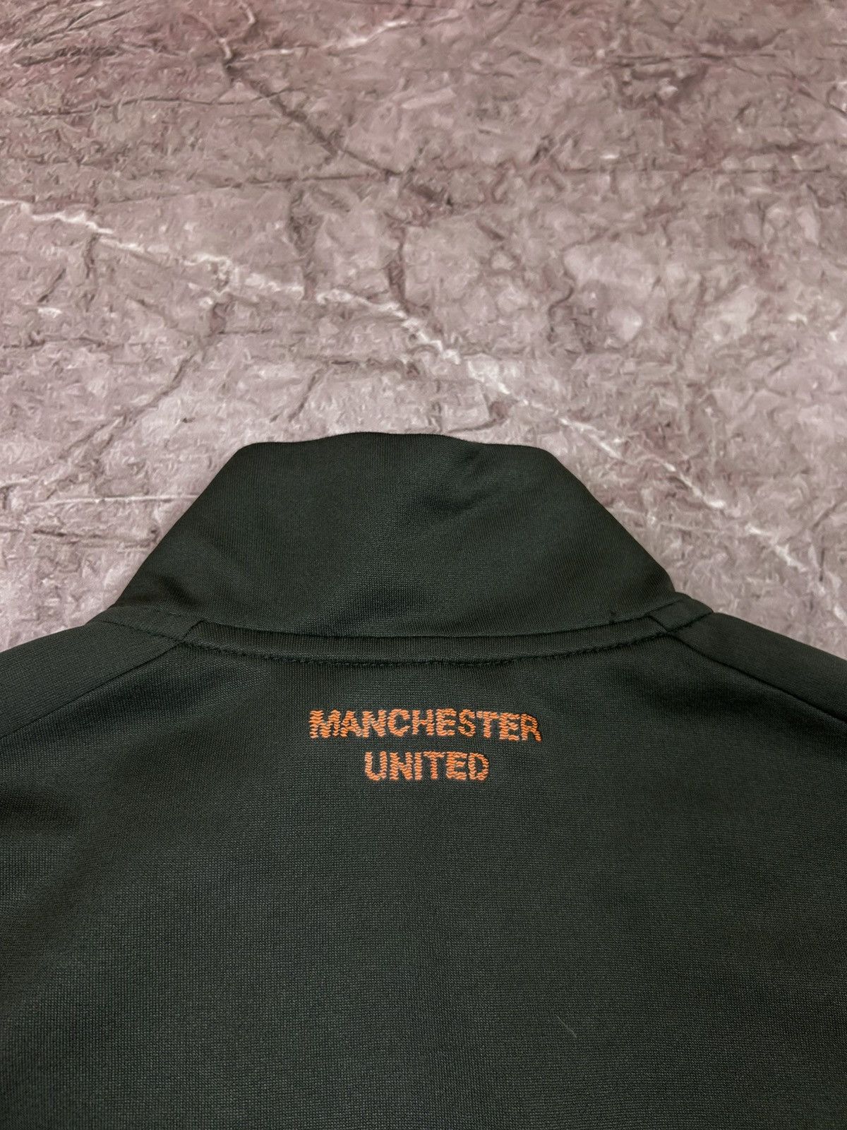 Adidas •Adidas Manchester United Long sleeve 61 Training jersey Size US M / EU 48-50 / 2 - 16 Thumbnail