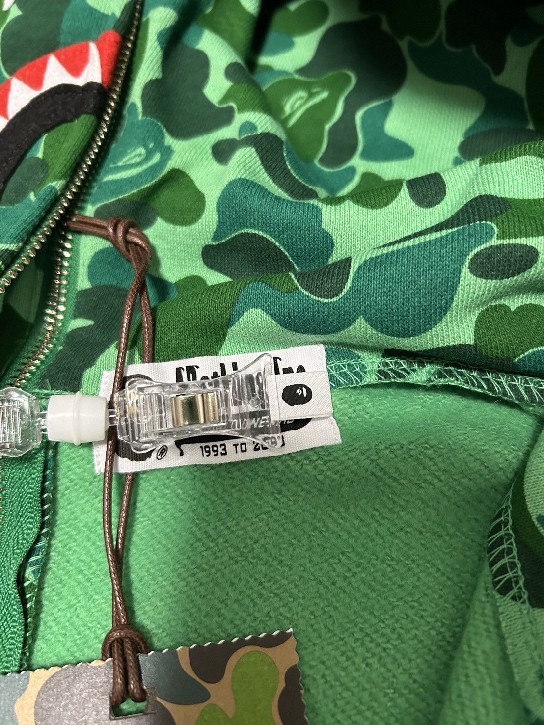 Bape Bape Japan Limited Color Camo Shark Zip Hoodie Size US XXL / EU 58 / 5 - 7 Thumbnail