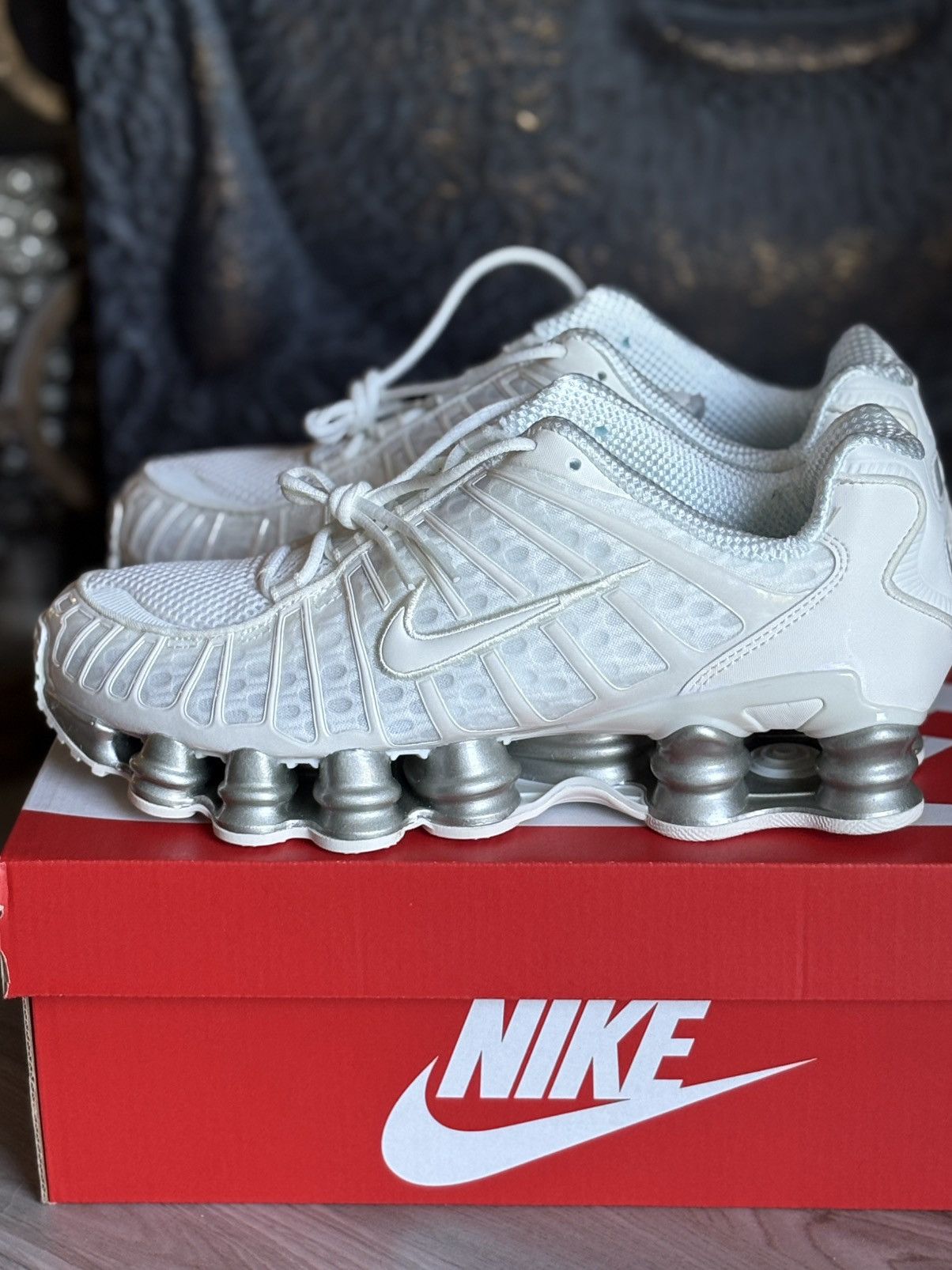 Nike Womens Nike Shox TL Sail Size US 9 / IT 39 - 1 Thumbnail