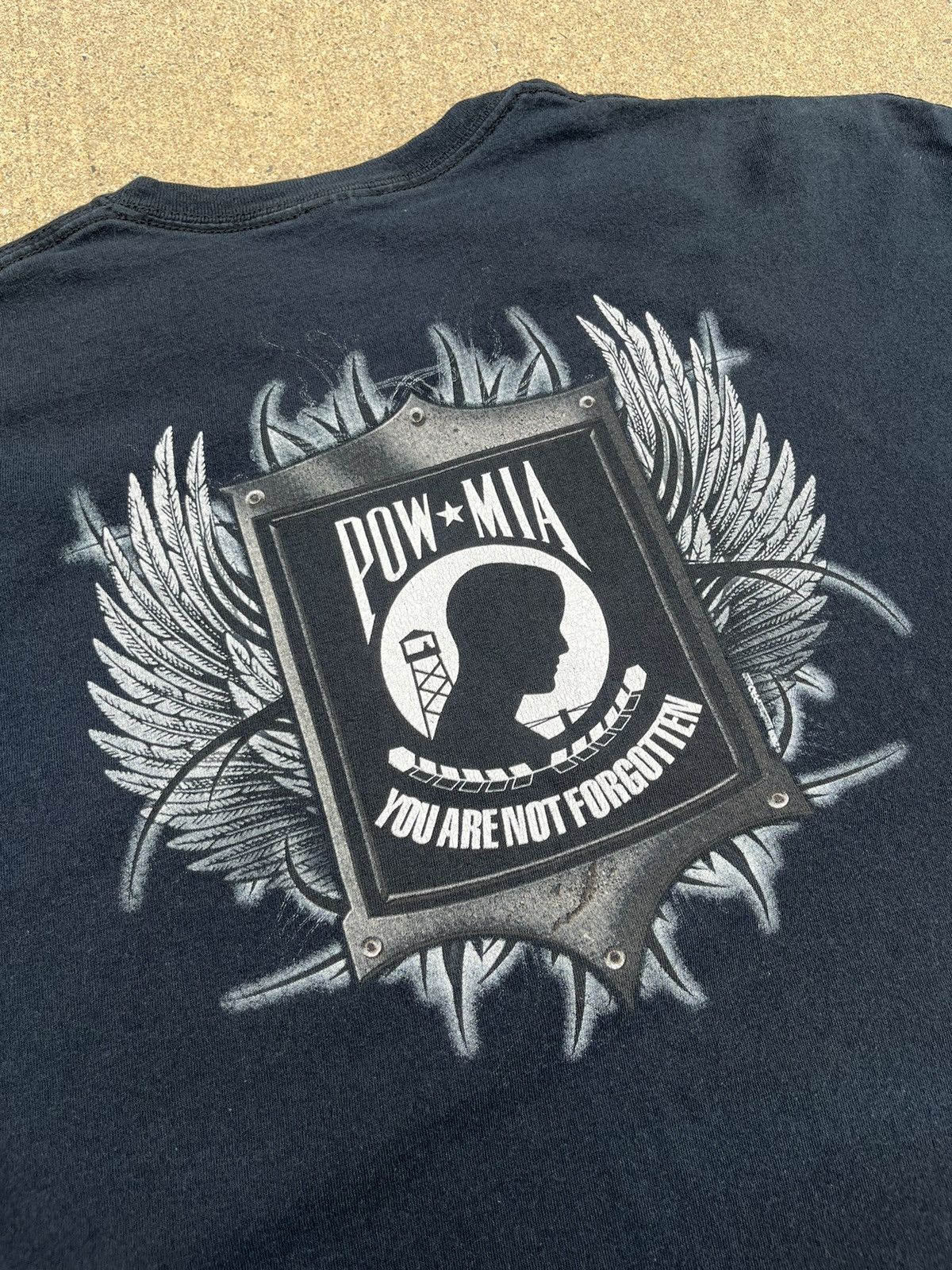 Vintage VINTAGE Y2K POW MIA “YOU ARE NOT FORGOTTEN” T-SHIRT Size US XXL / EU 58 / 5 - 4 Thumbnail