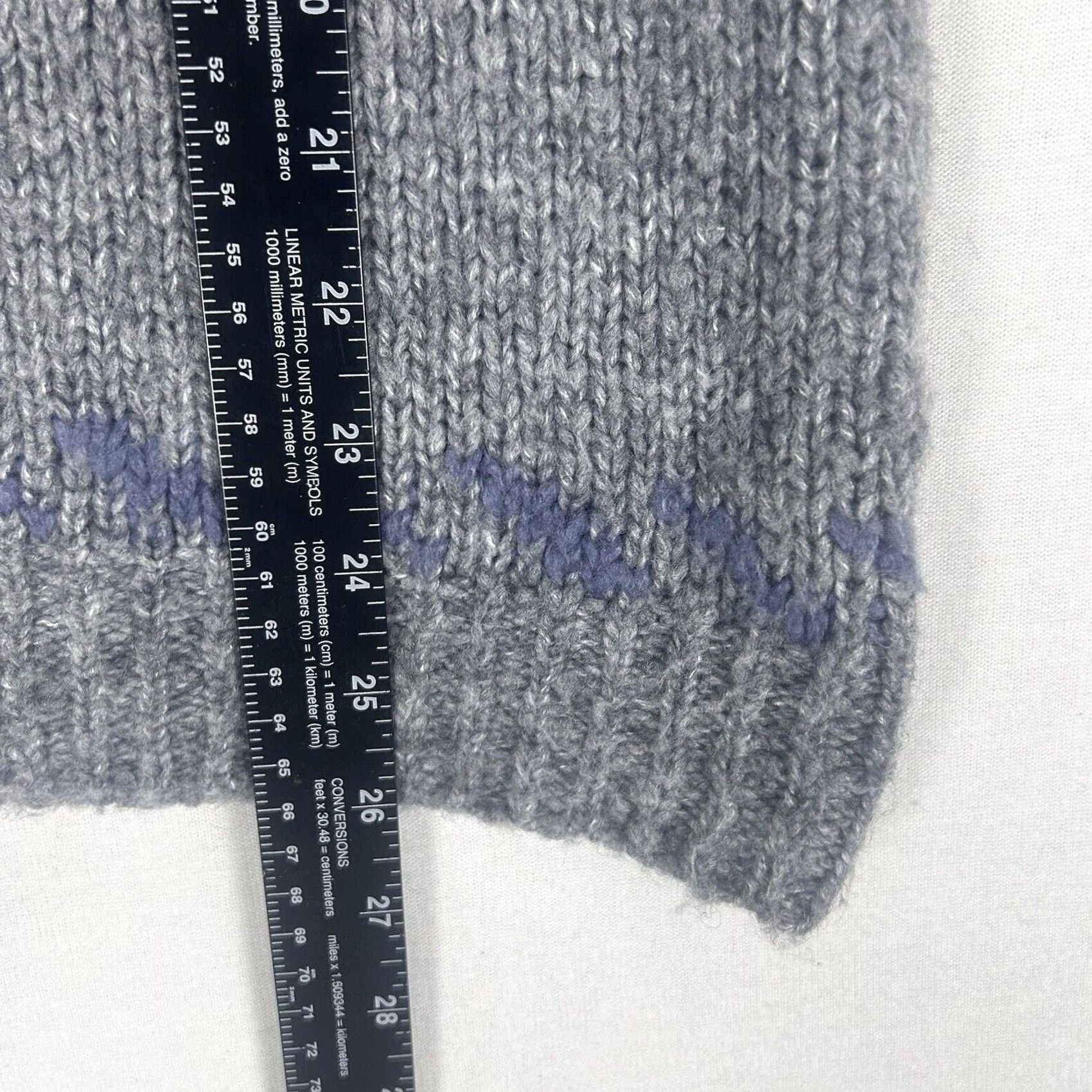 Vintage VINTAGE Le Tigre Sweater Fair Isle Wool Blend Crew Neck Women's Small Gray Xmas Holiday Christmas Knit Pullover Size S / US 4 / IT 40 - 7 Thumbnail