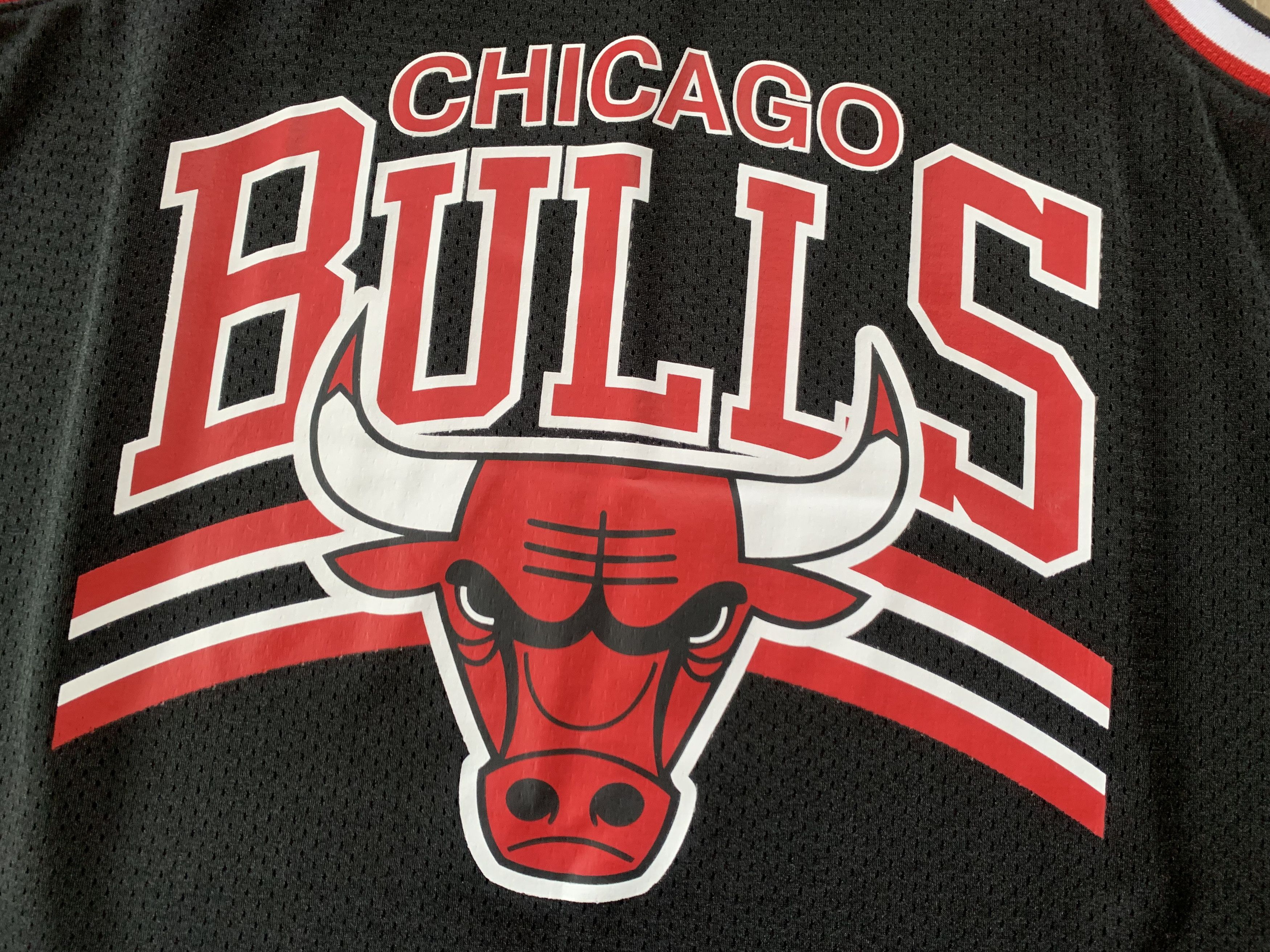 NBA Mitchel & Ness NBA Chicago Bulls Jersey Size US S / EU 44-46 / 1 - 5 Thumbnail