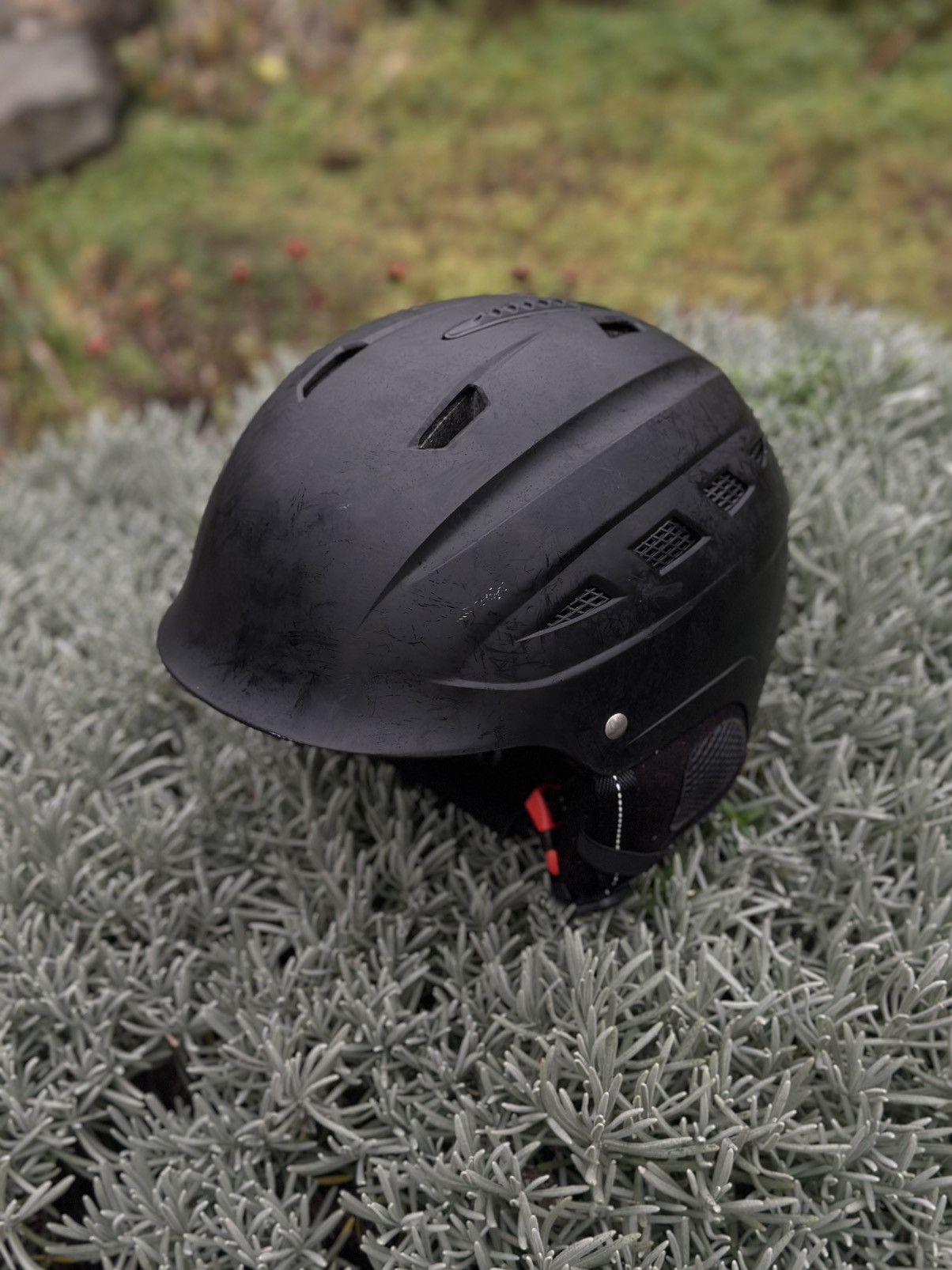 Sports Specialties VTG Biltema S1-16 Helmet for alpine skiing and snowboarding Size ONE SIZE - 8 Thumbnail