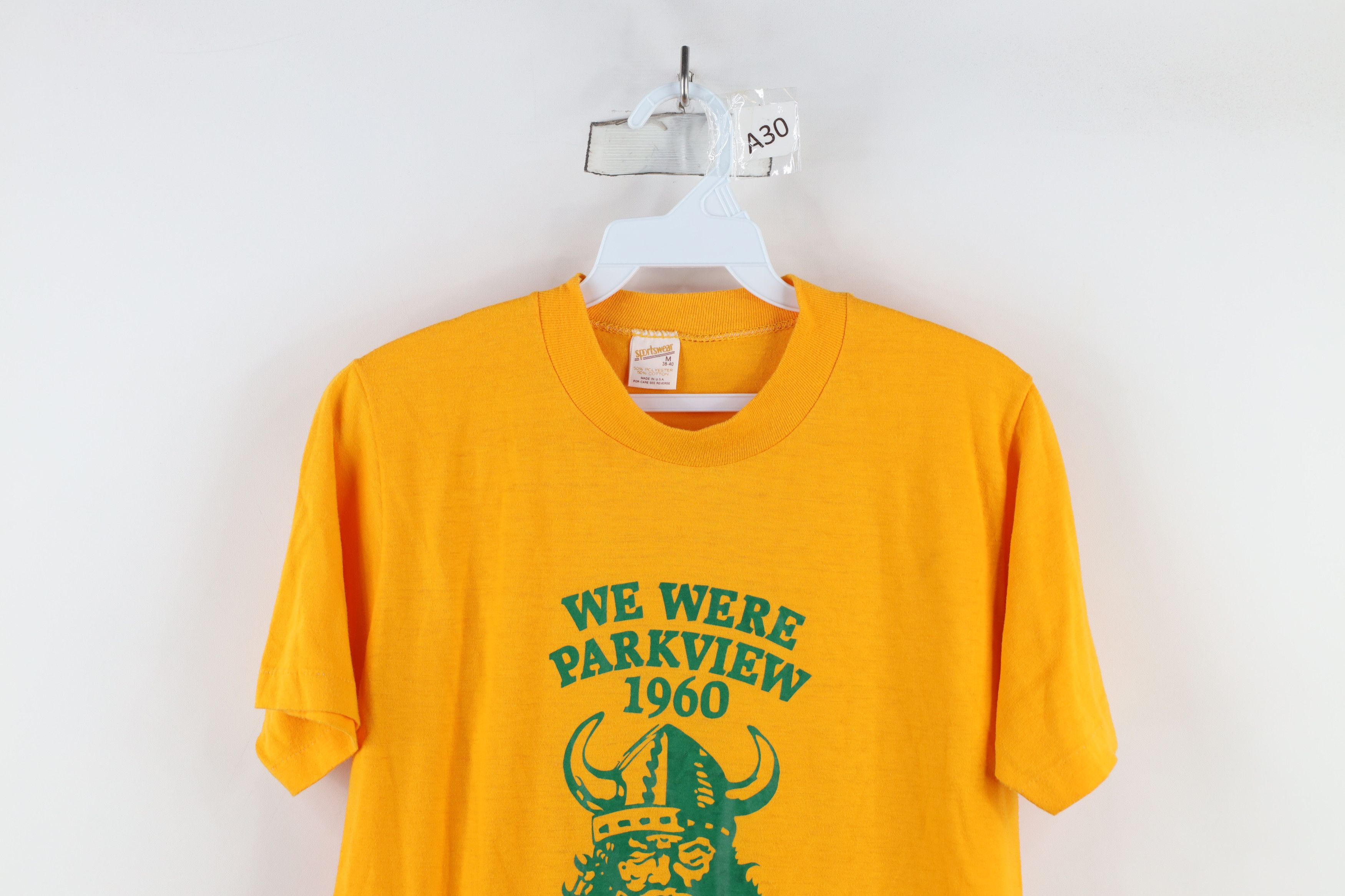 Vintage Vintage 80s High School 20th Reunion T-Shirt Gold USA Size M / US 6-8 / IT 42-44 - 2 Thumbnail