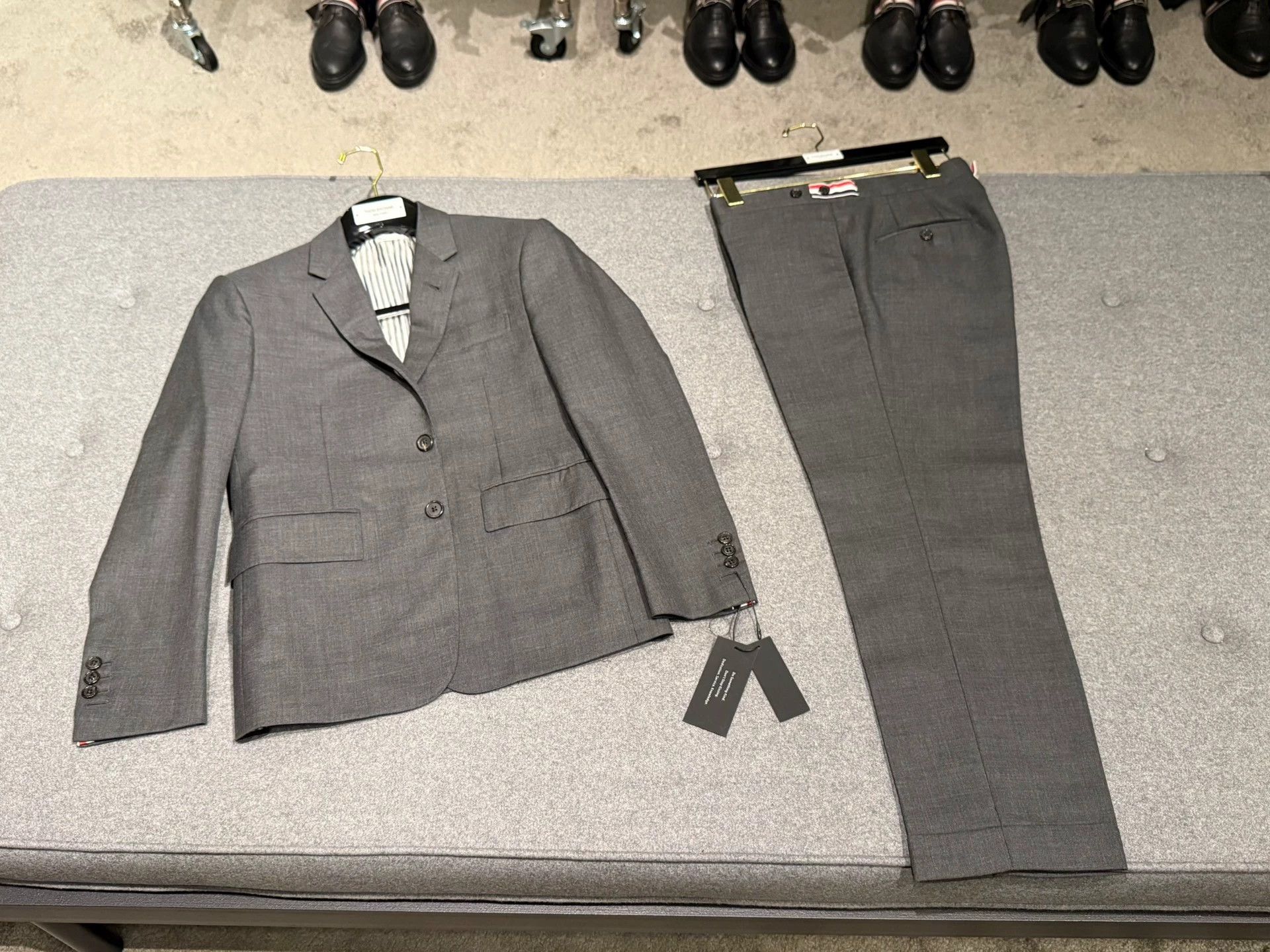 Thom Browne Thom Browne Classic Slim Charcoal Gray Suit Size US S / EU 44-46 / 1 - 3 Thumbnail